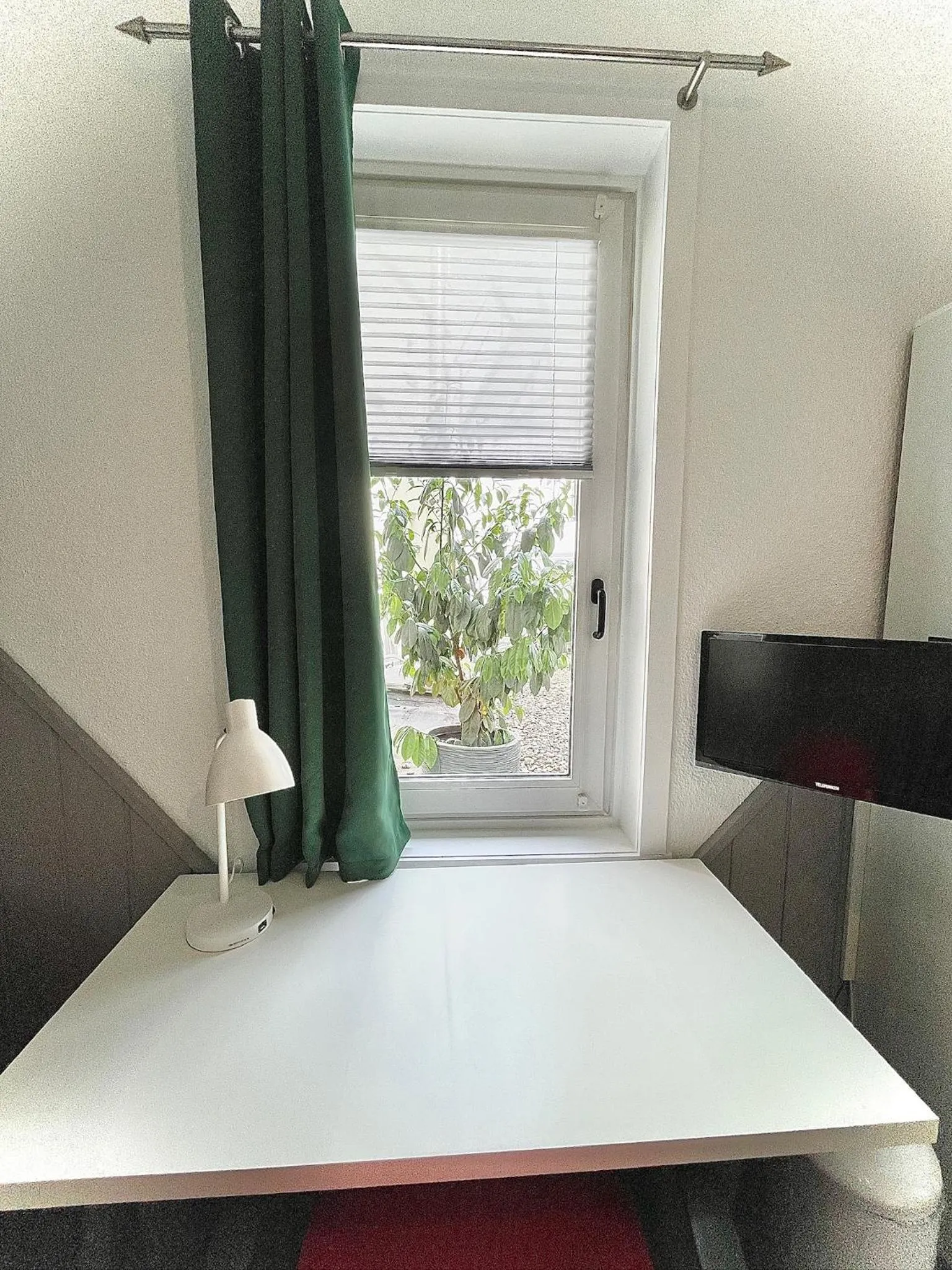 TV and multimedia in Hotel Tusculum