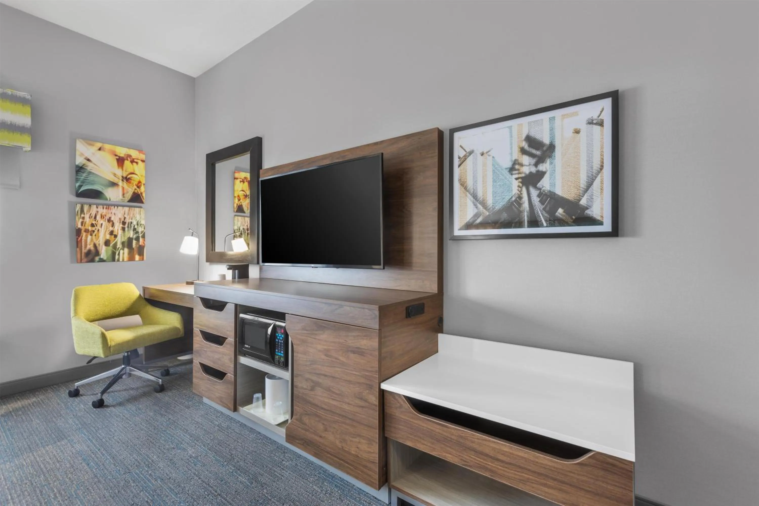 Bedroom in Hampton Inn Pendleton