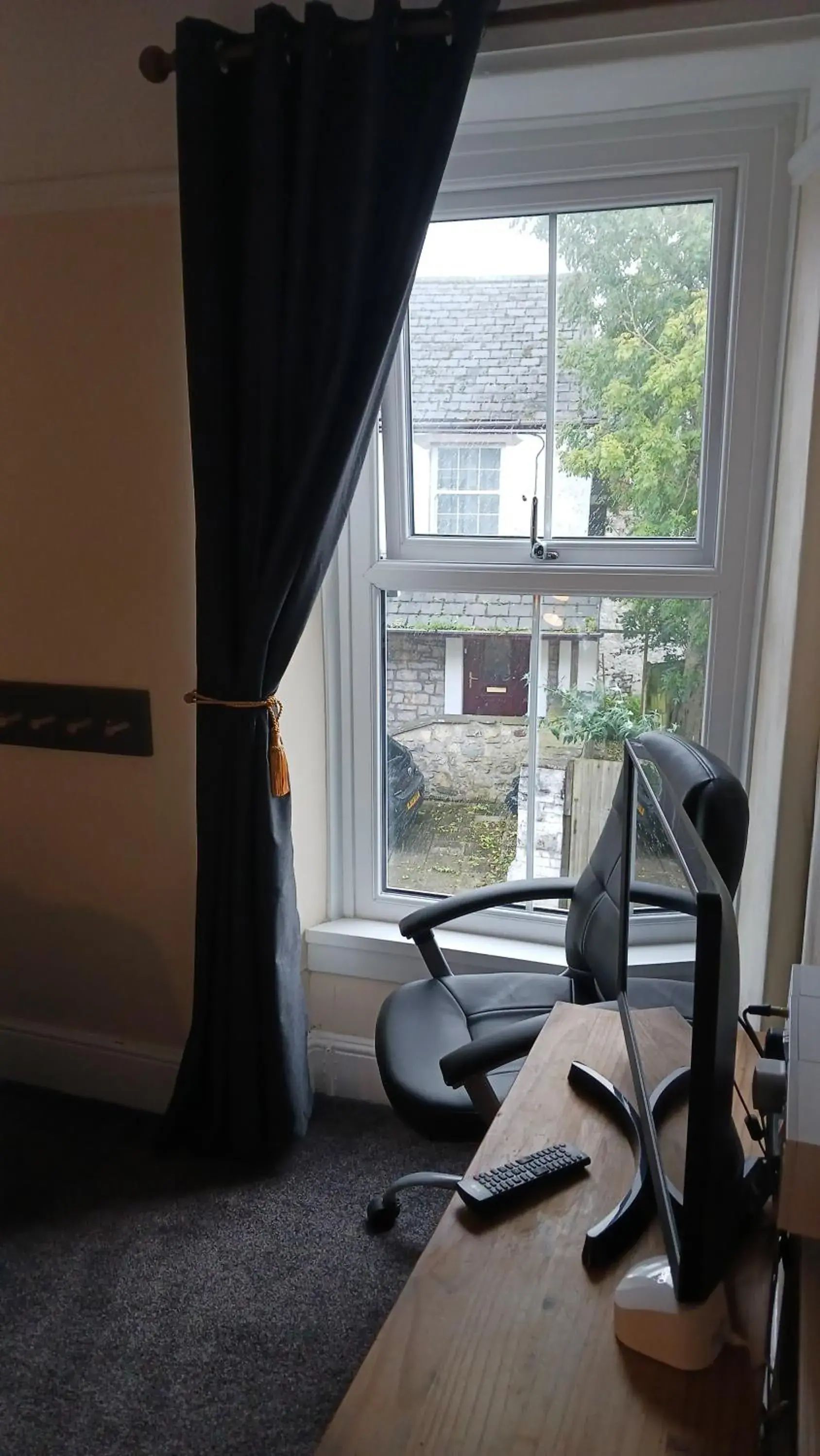 Standard Single Room with Shared Bathroom - single occupancy in Mair's Standard Single Room with Shared Bathroom - single occupancy in Mair's