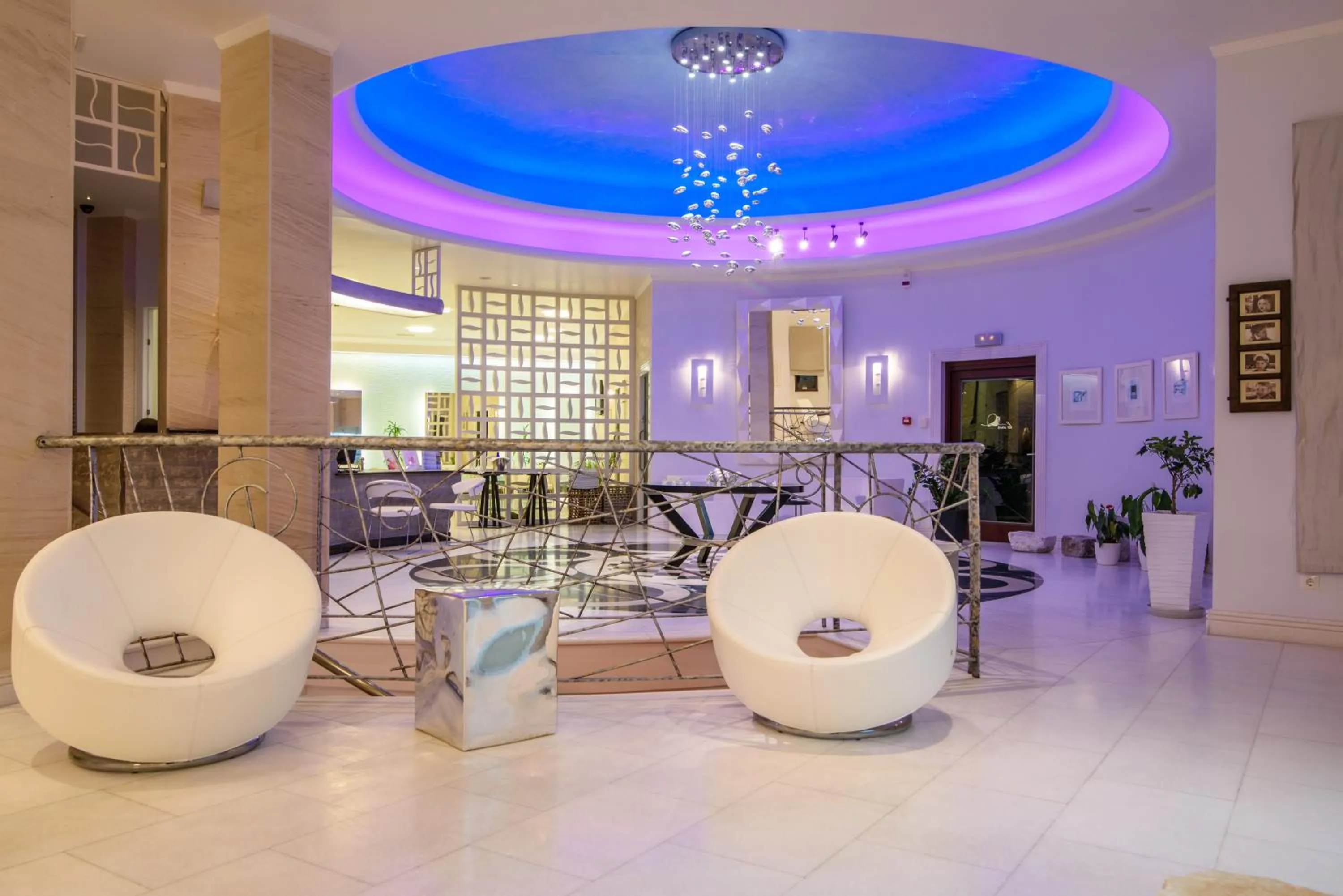 Lobby or reception in La Mer Deluxe Hotel & Spa