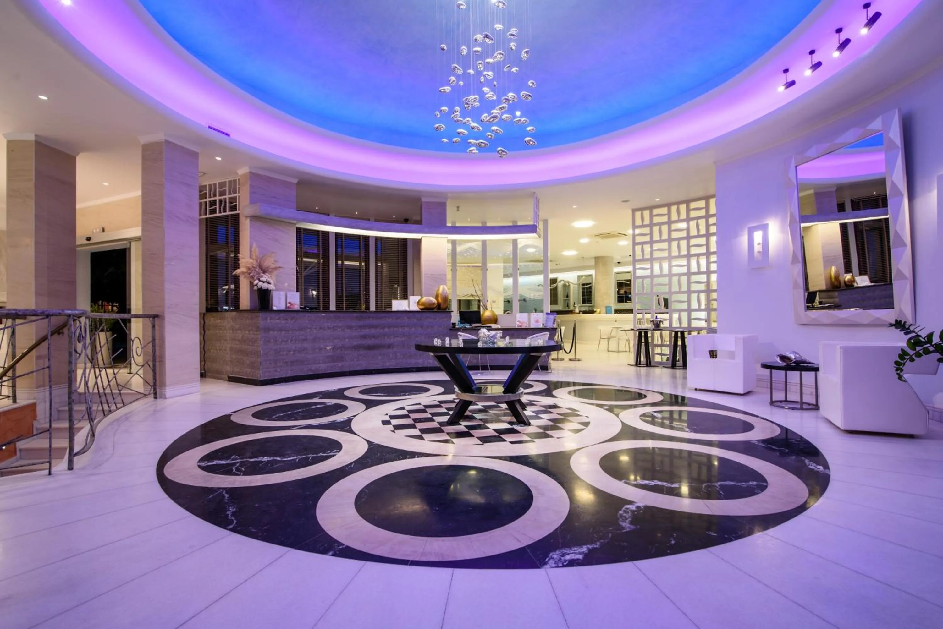 Lobby or reception in La Mer Deluxe Hotel & Spa