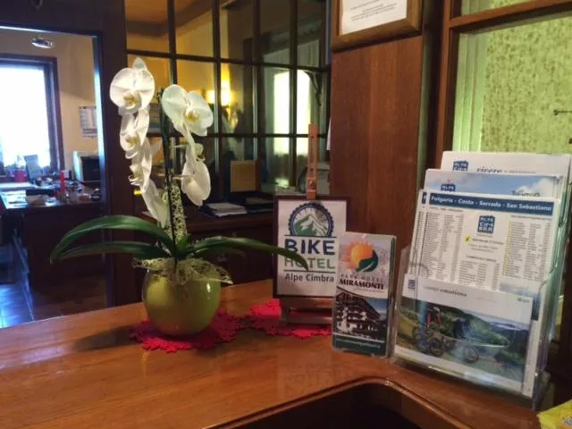 Lobby or reception in Park Hotel Miramonti