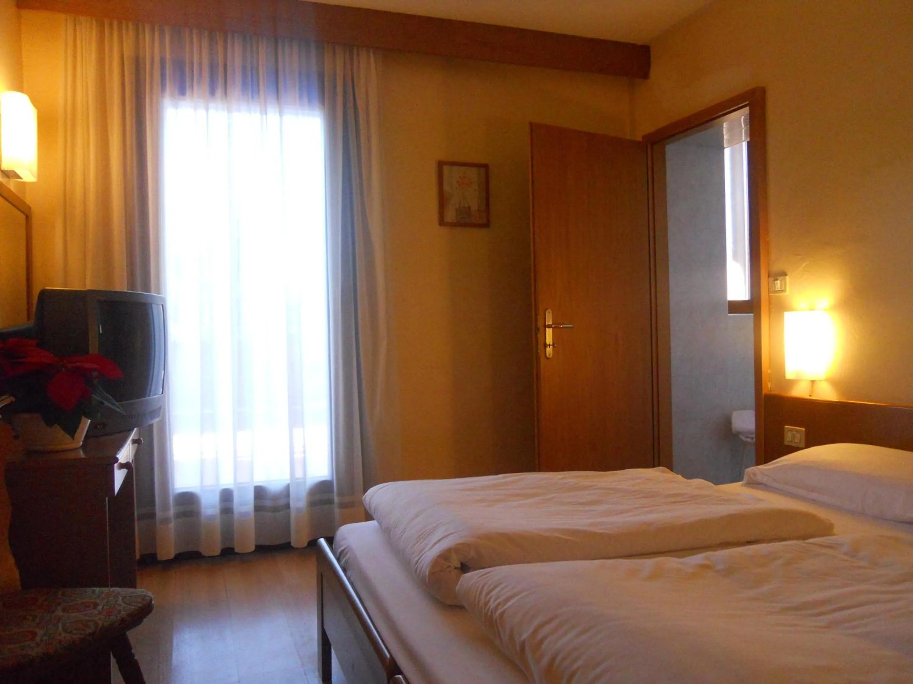 Bedroom, Bed in Park Hotel Miramonti