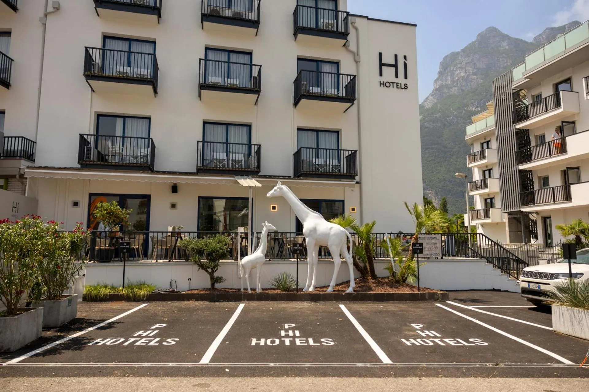 Parking in Hi Hotels Riva del Garda