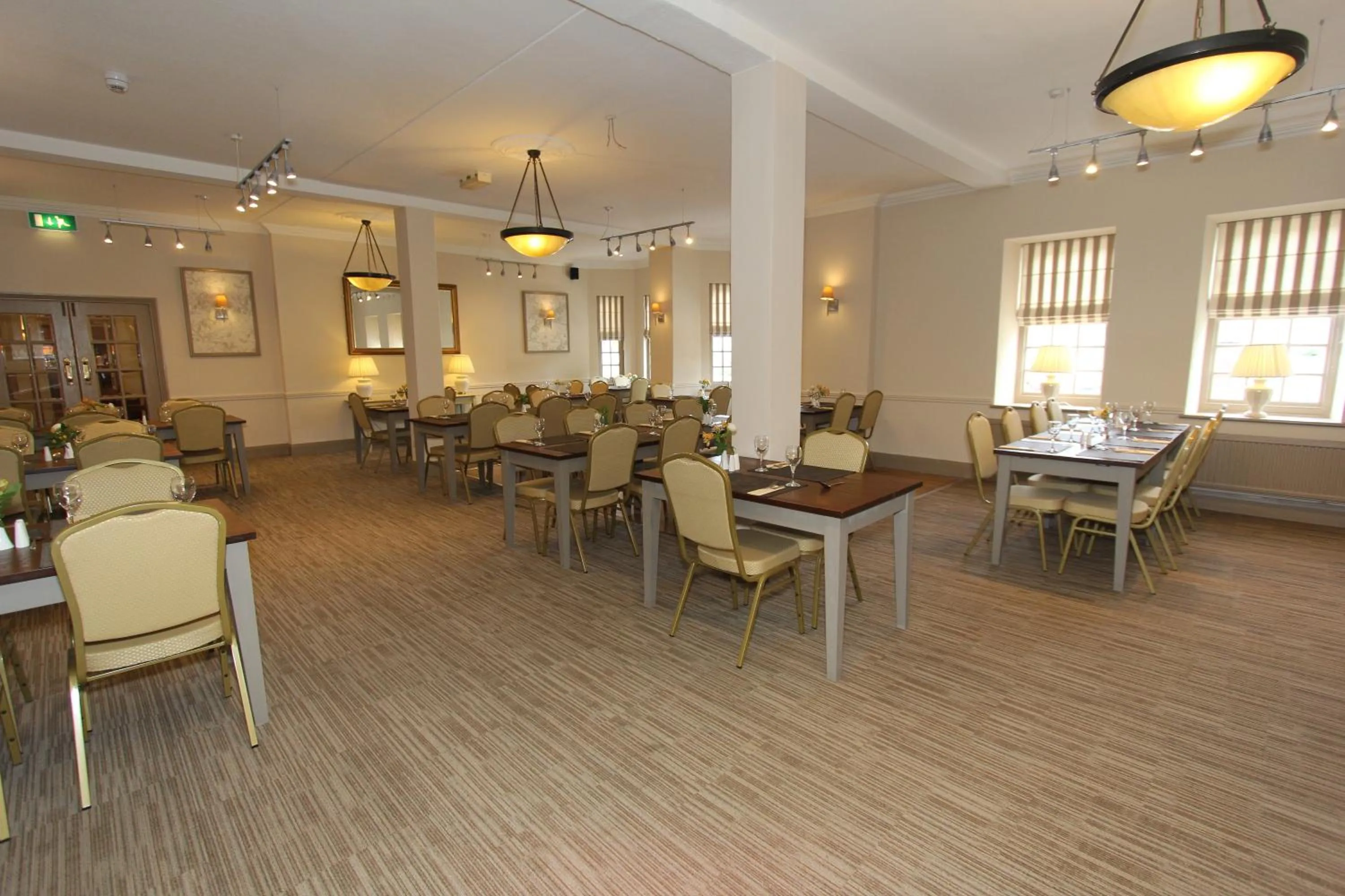 Restaurant/places to eat in Gwesty Nanhoron Arms Hotel