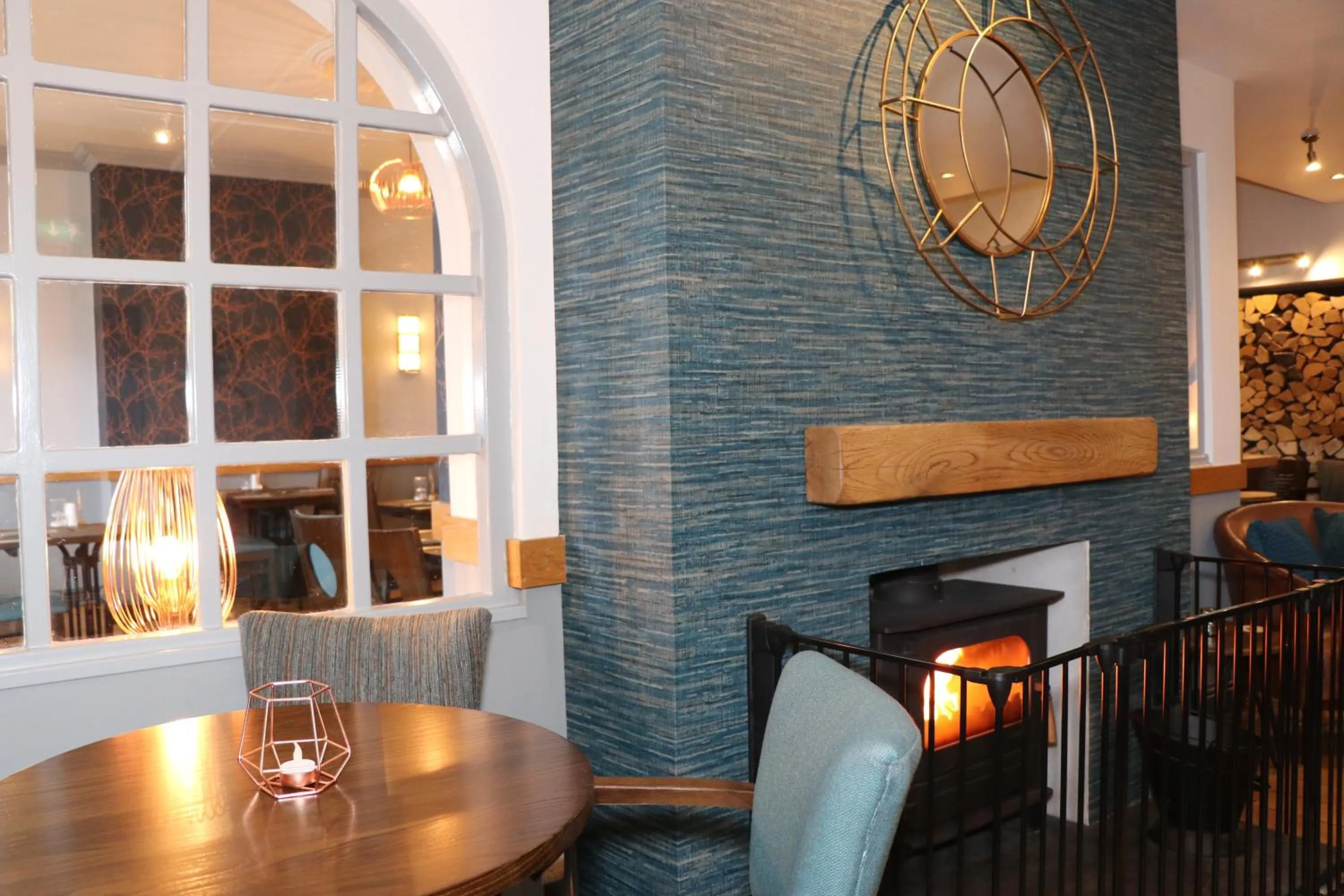 Lounge or bar in Gwesty Nanhoron Arms Hotel