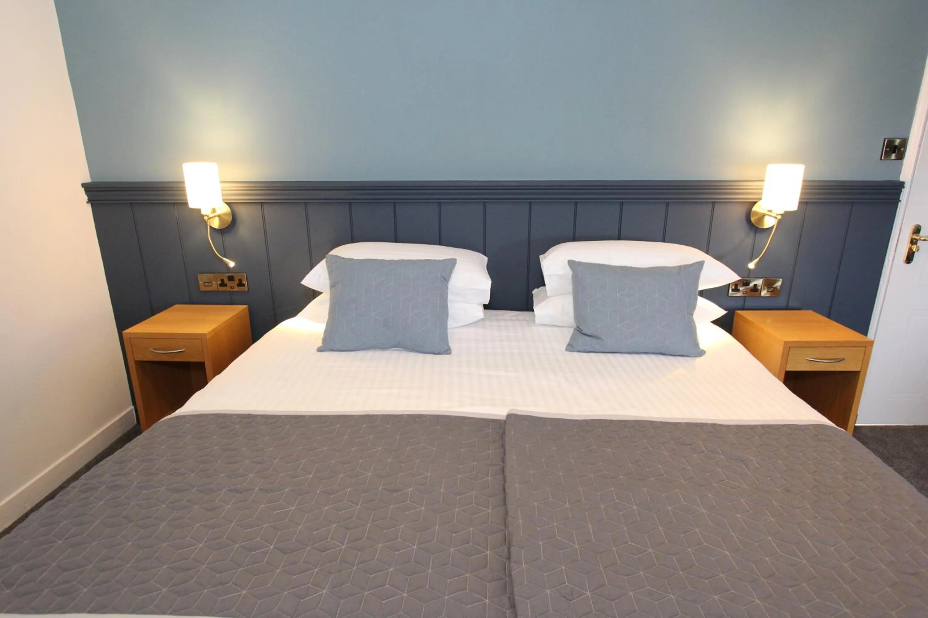 Bed in Gwesty Nanhoron Arms Hotel