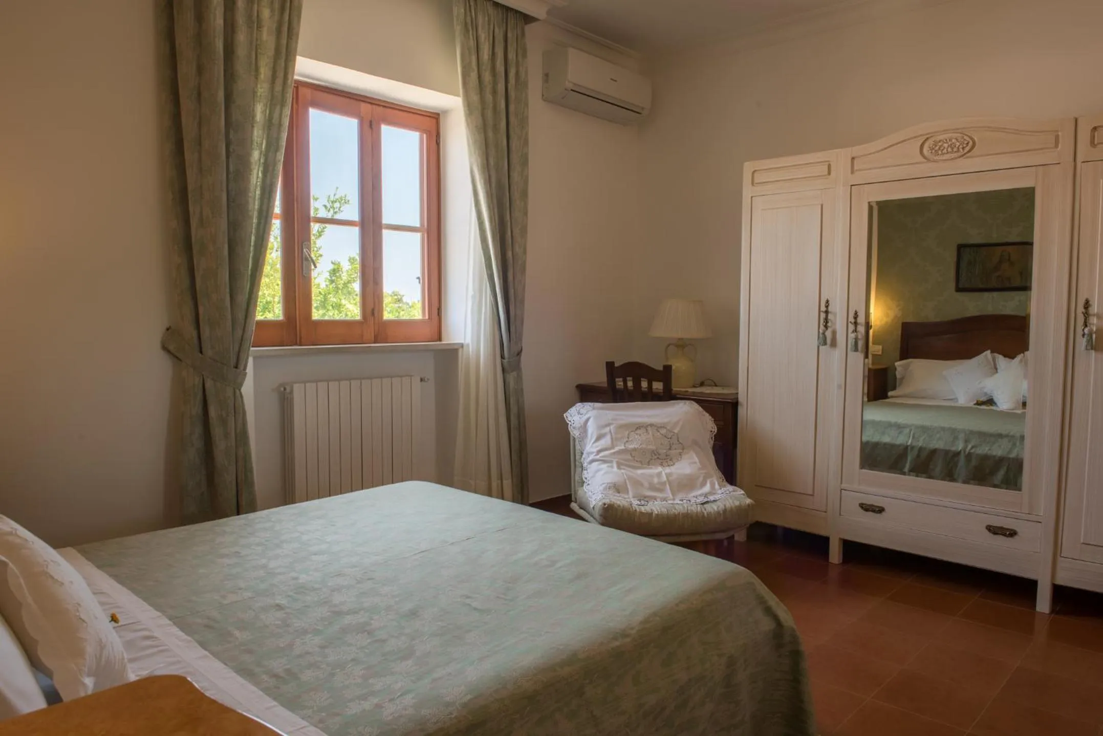 Bedroom, Bed in Agriturismo Salinola