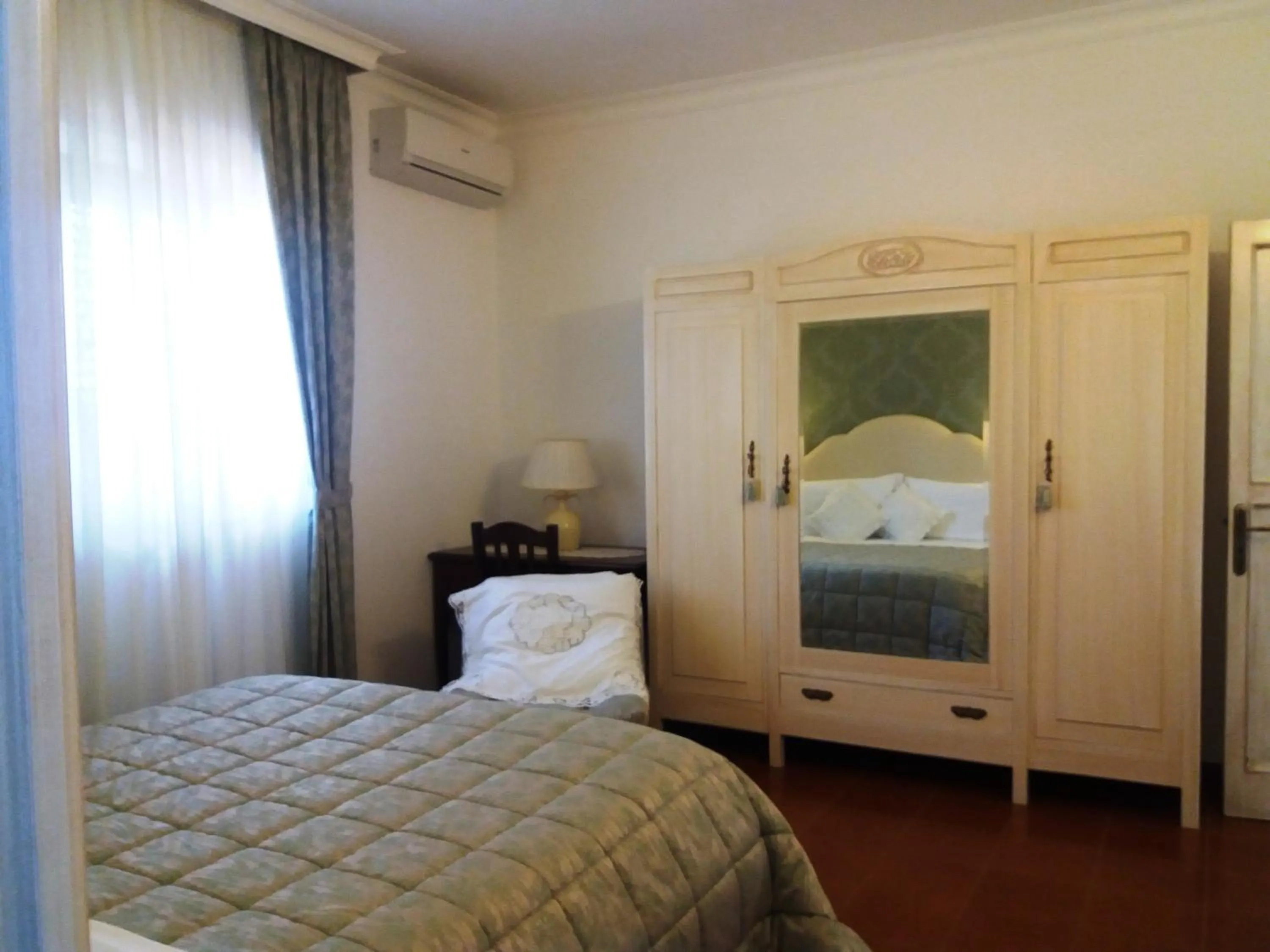 Photo of the whole room, Bed in Agriturismo Salinola
