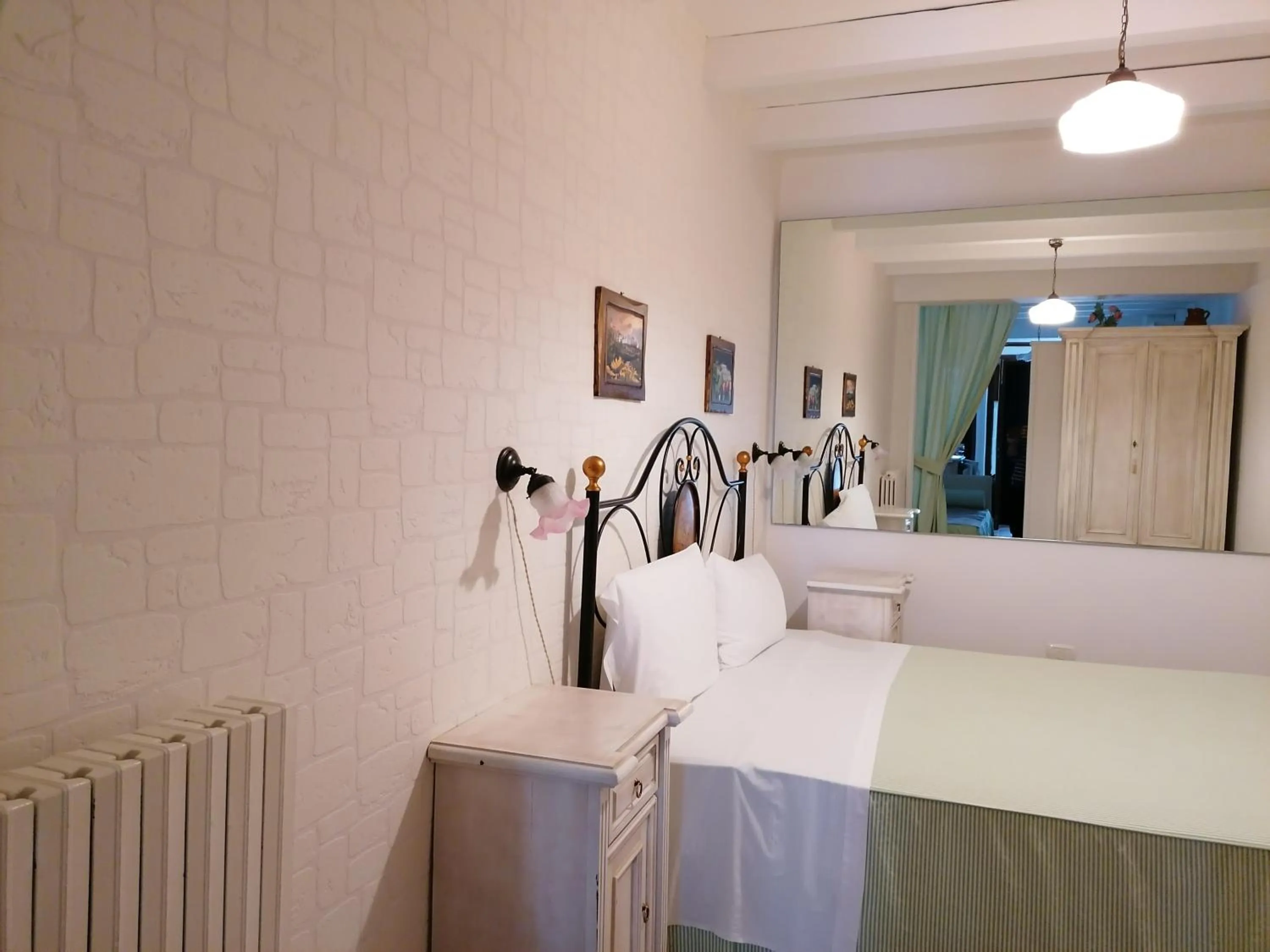 Bed in Agriturismo Salinola