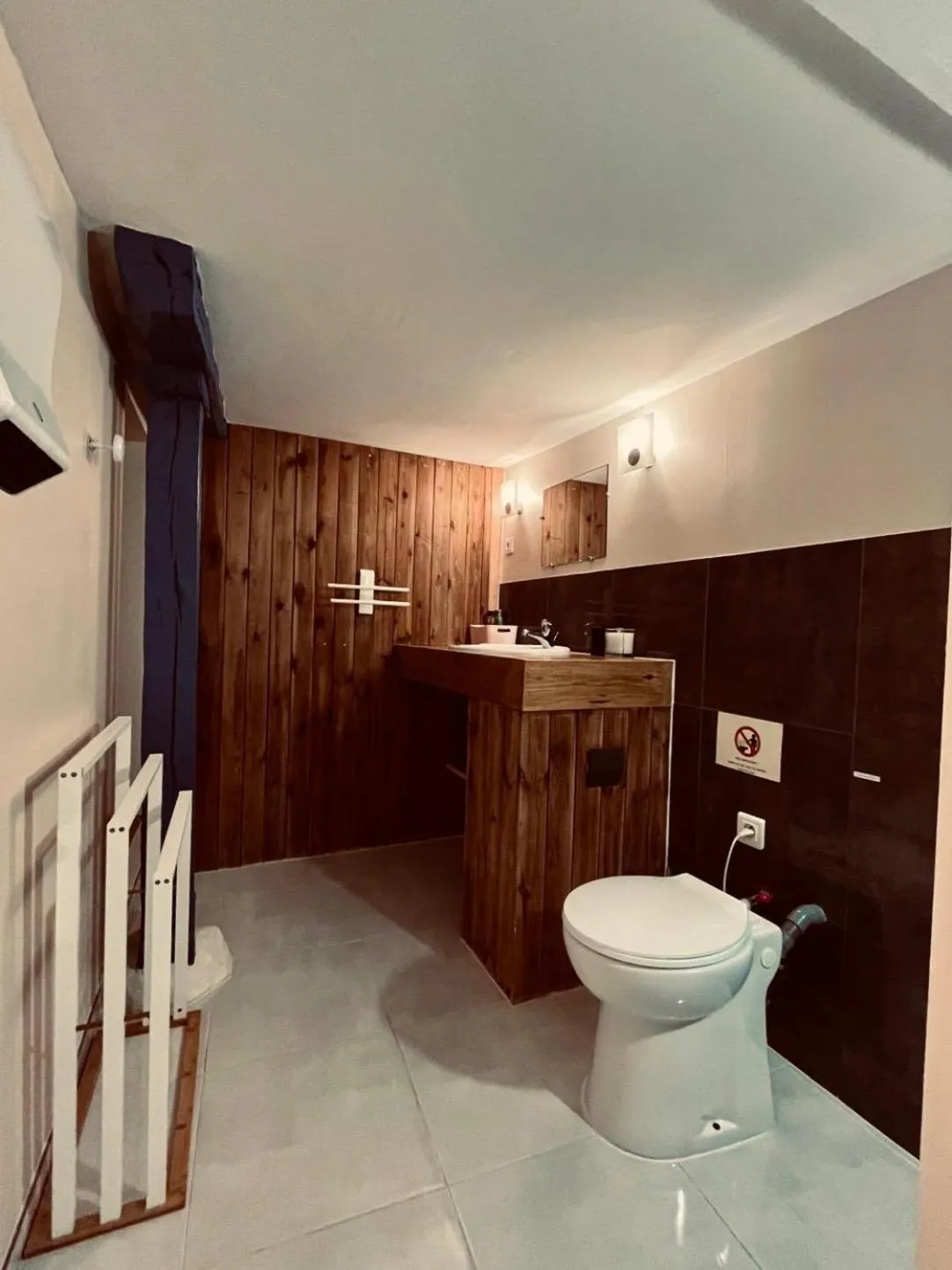 Bathroom in Les Balcons du Pastel