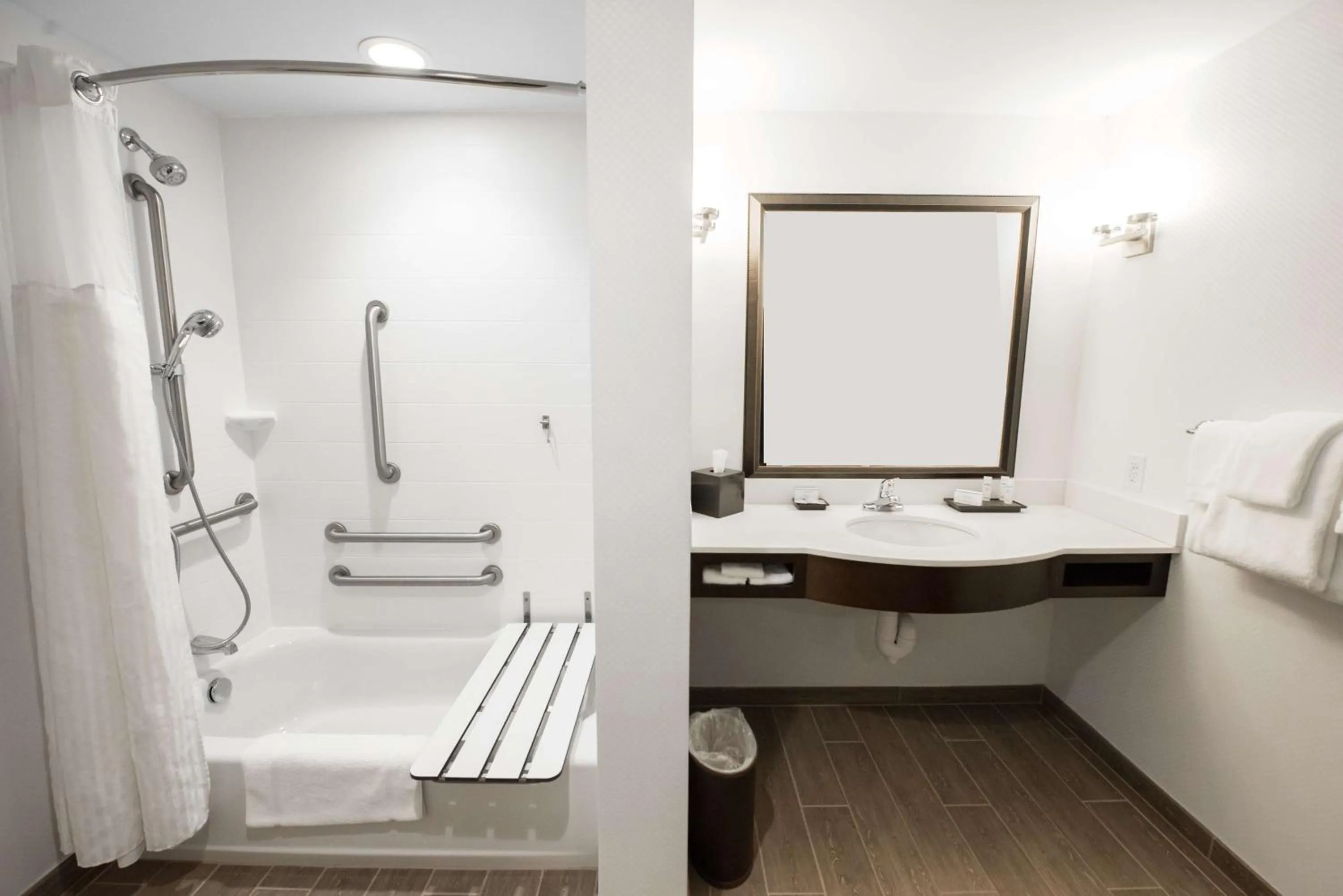 Bathroom in Hilton Garden Inn Indiana at IUP