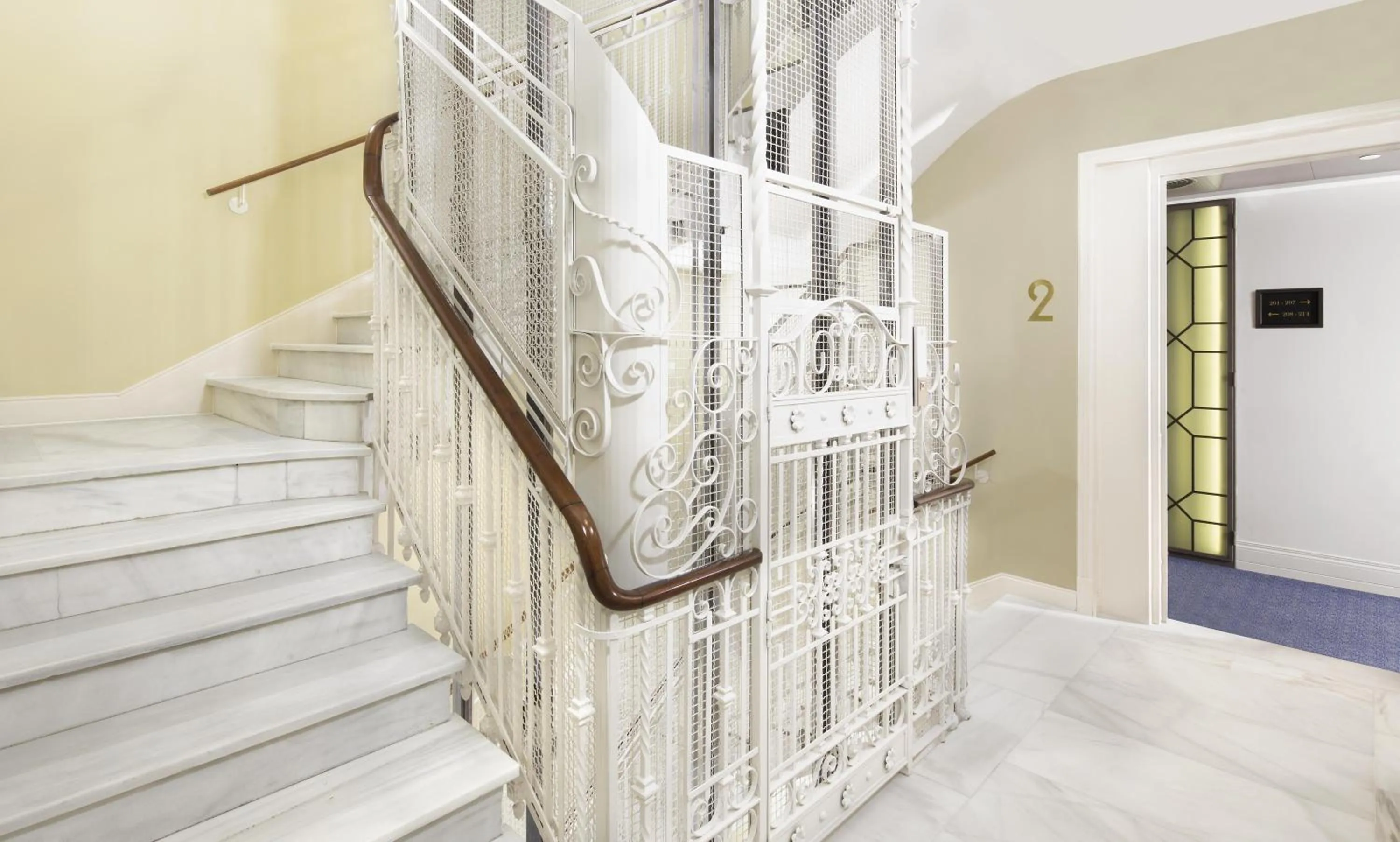 Lobby or reception, Bed in DoubleTree by Hilton Madrid-Prado