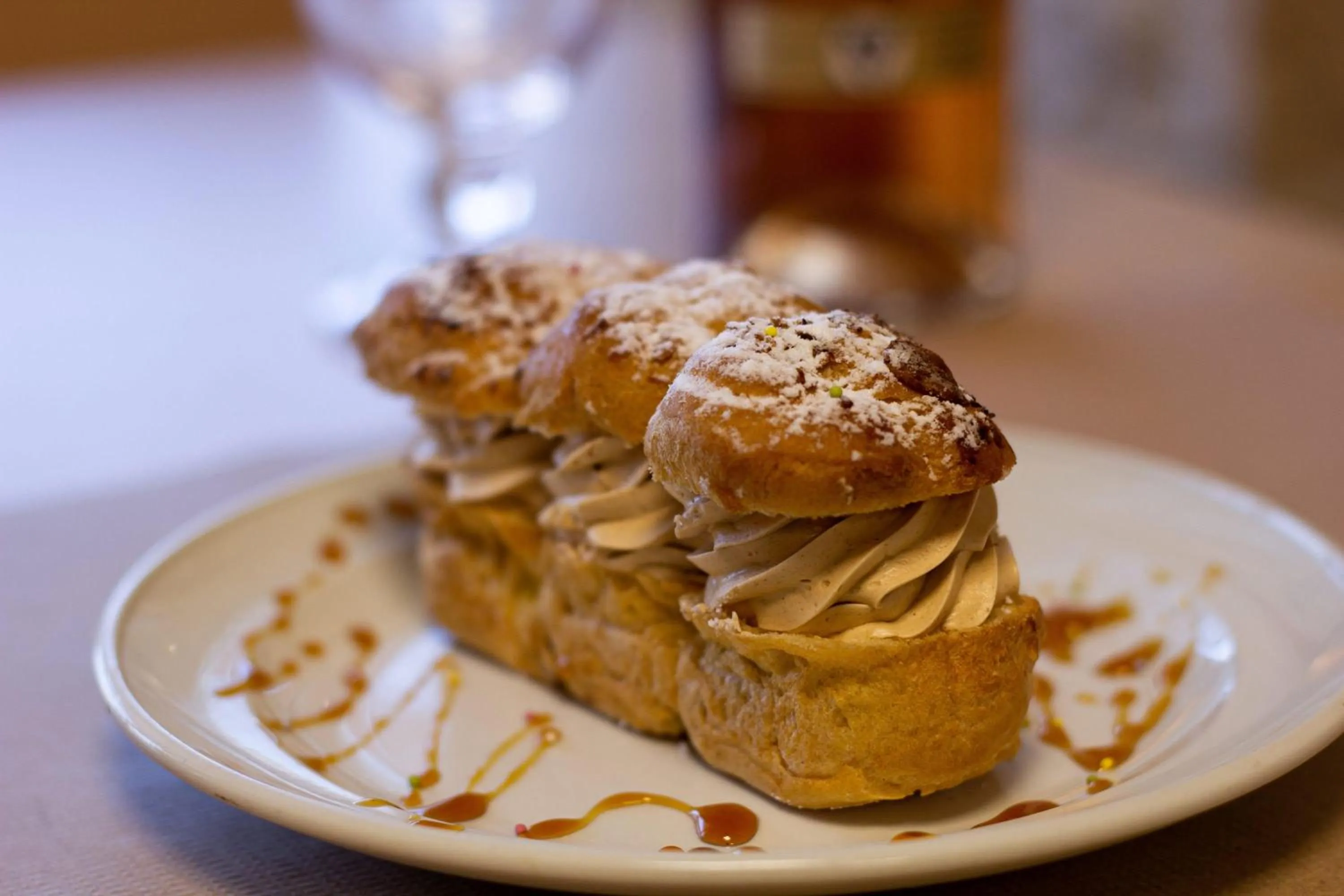 Food in Hotel du Commerce