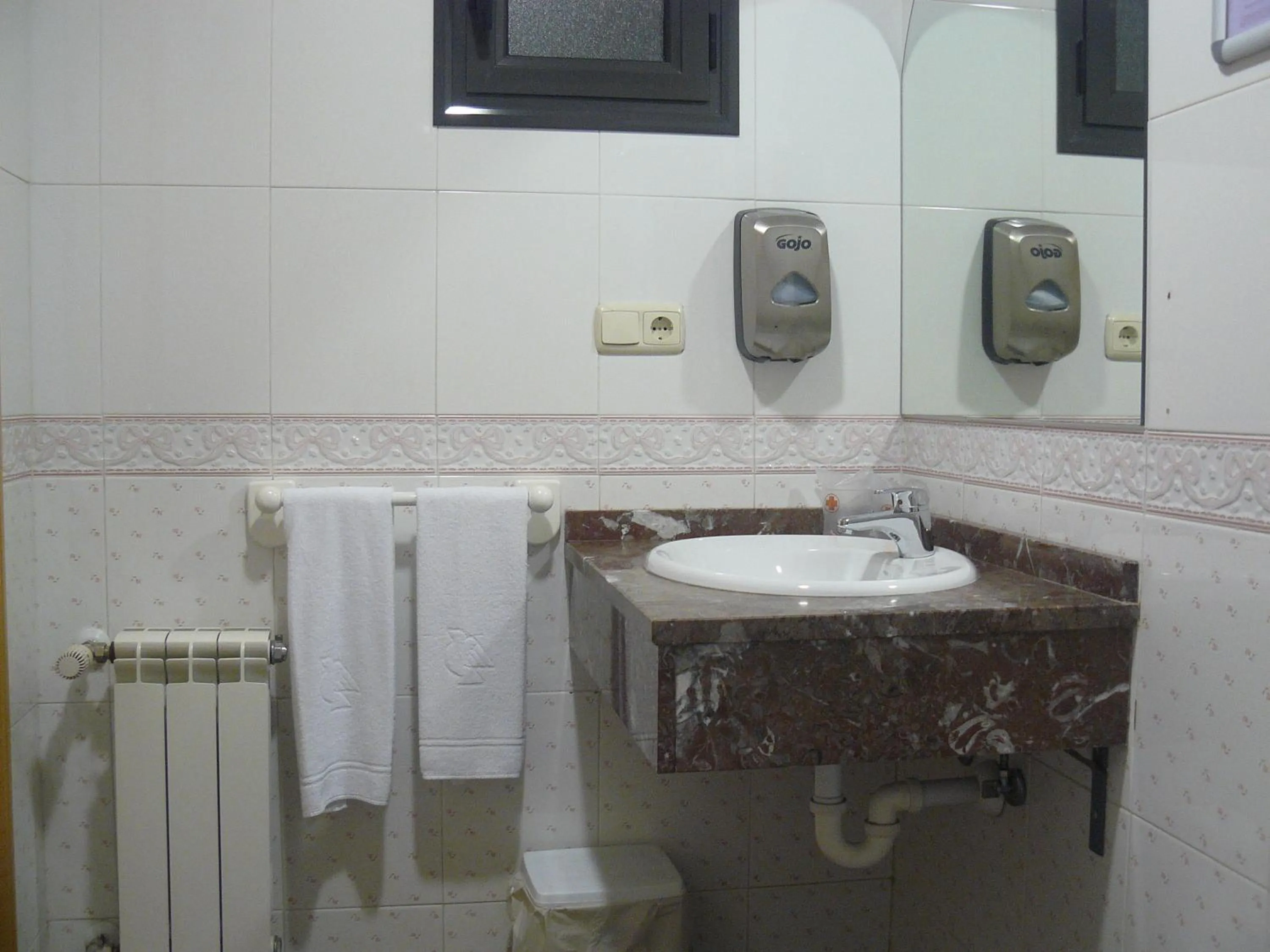 Bathroom in Hotel Aitana