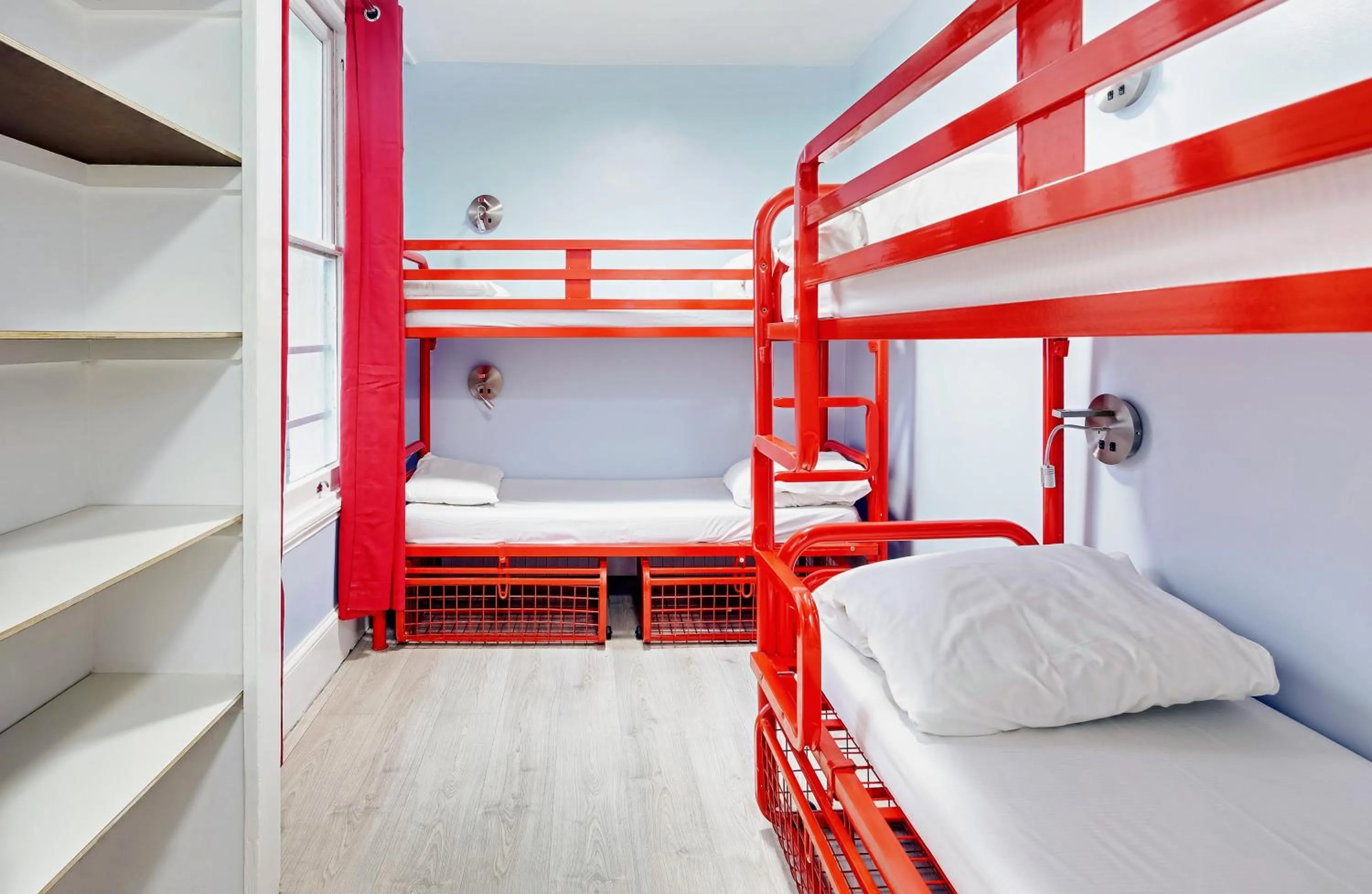 bunk bed, Bed in Astor Kensington Hostel