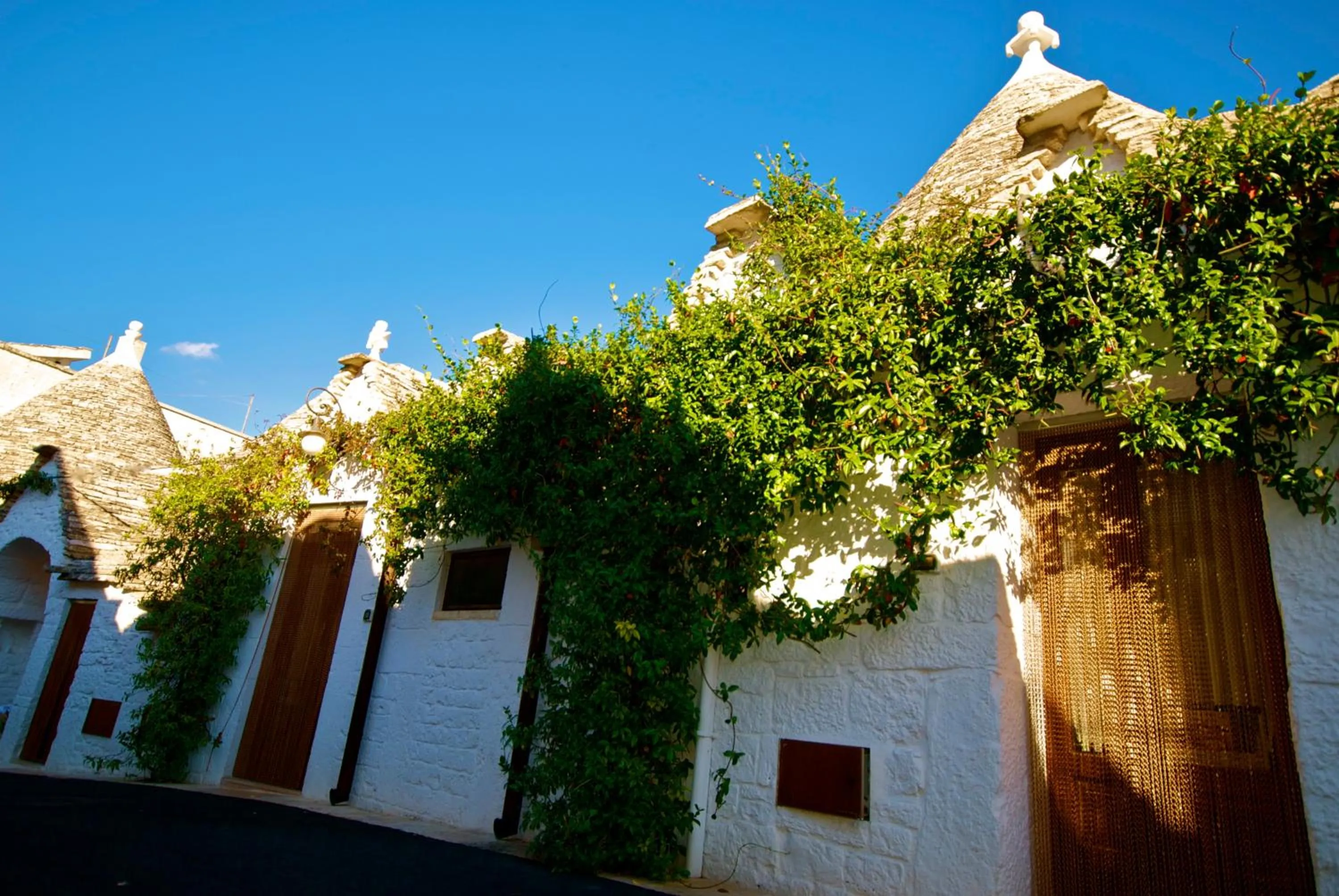 Facade/entrance in Trulli e Puglia Resort