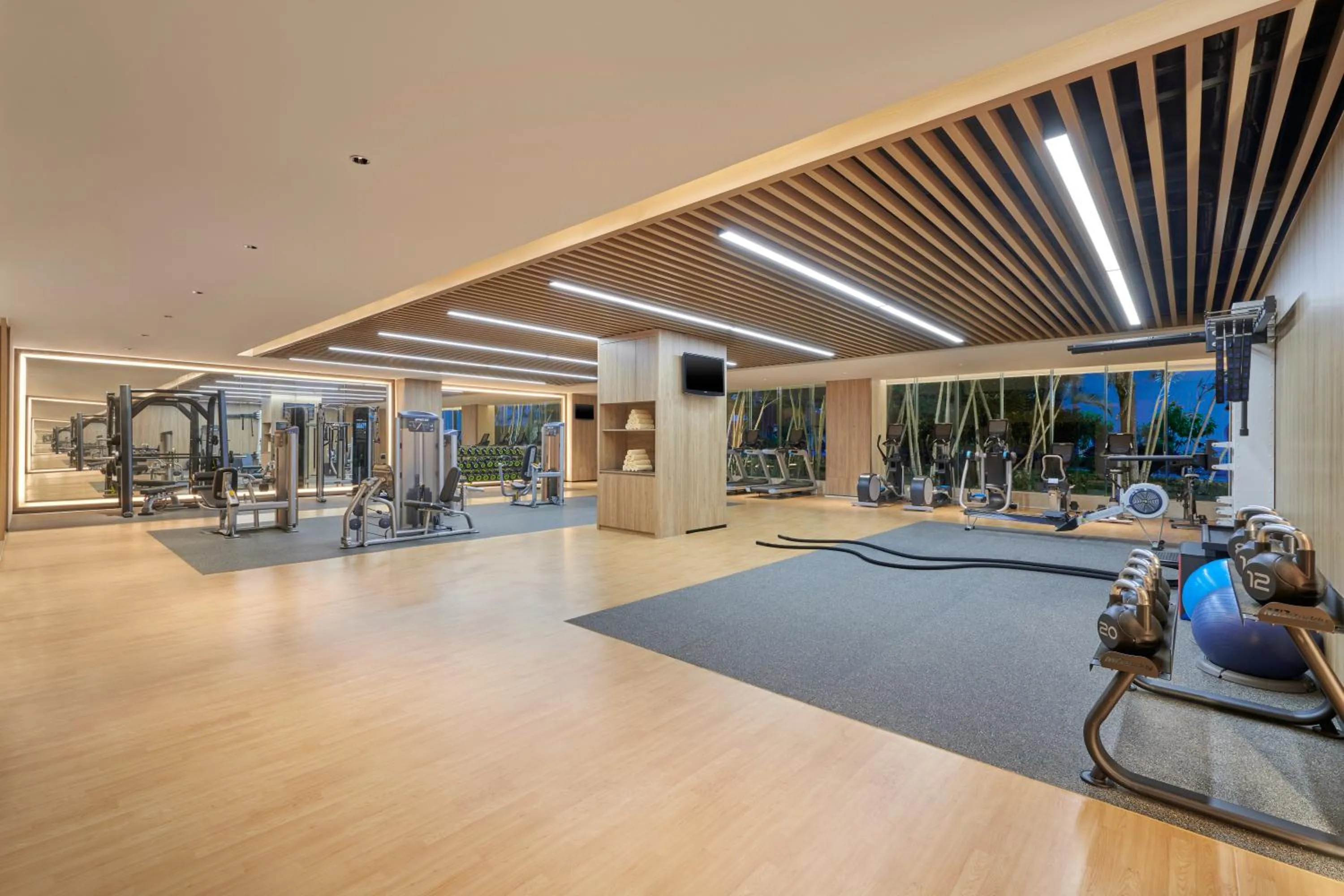 Fitness centre/facilities in Hilton Guangzhou Science City, Free Shuttle Bus during Canton Fair