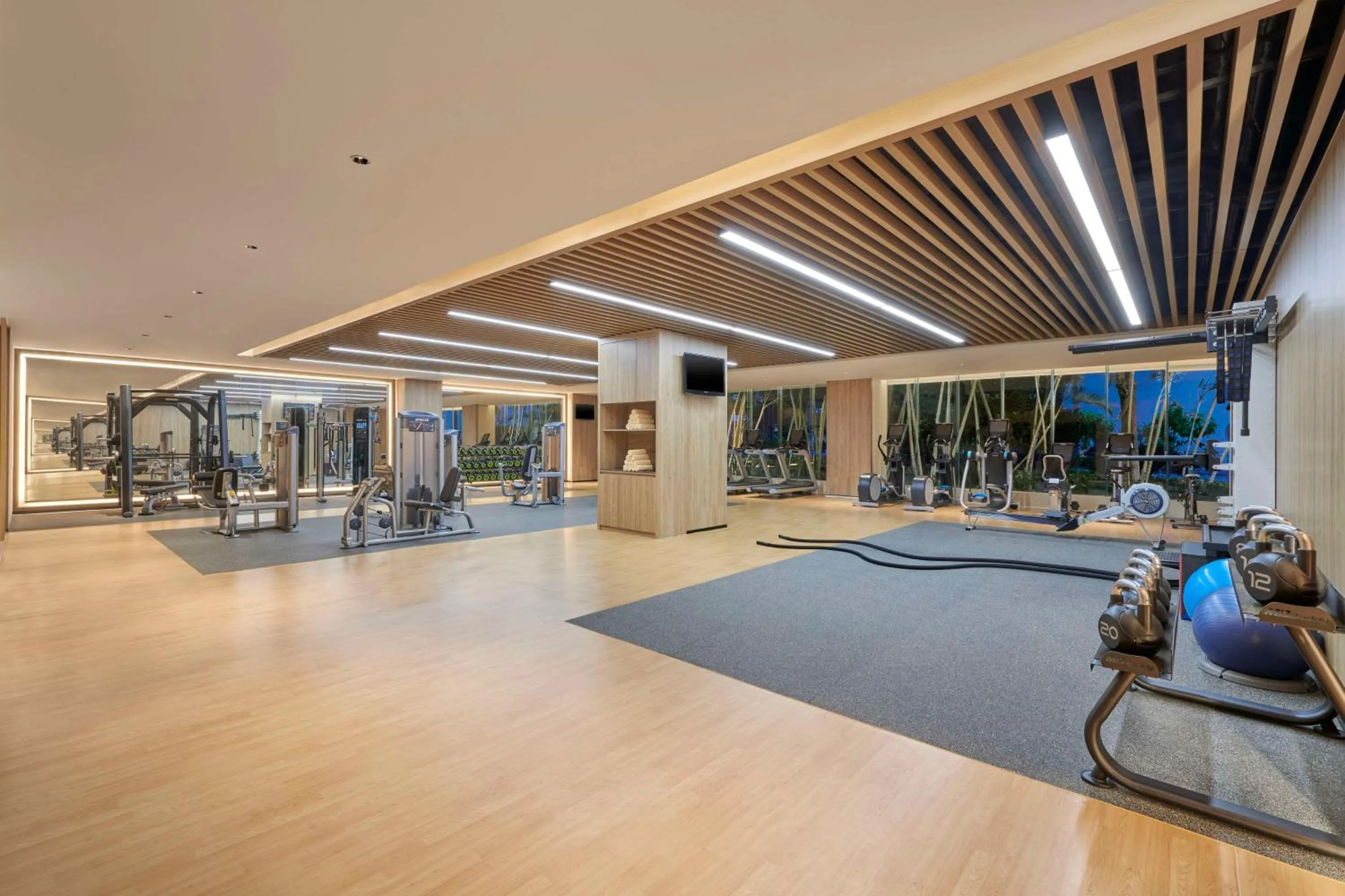 Fitness centre/facilities in Hilton Guangzhou Science City, Free Shuttle Bus during Canton Fair