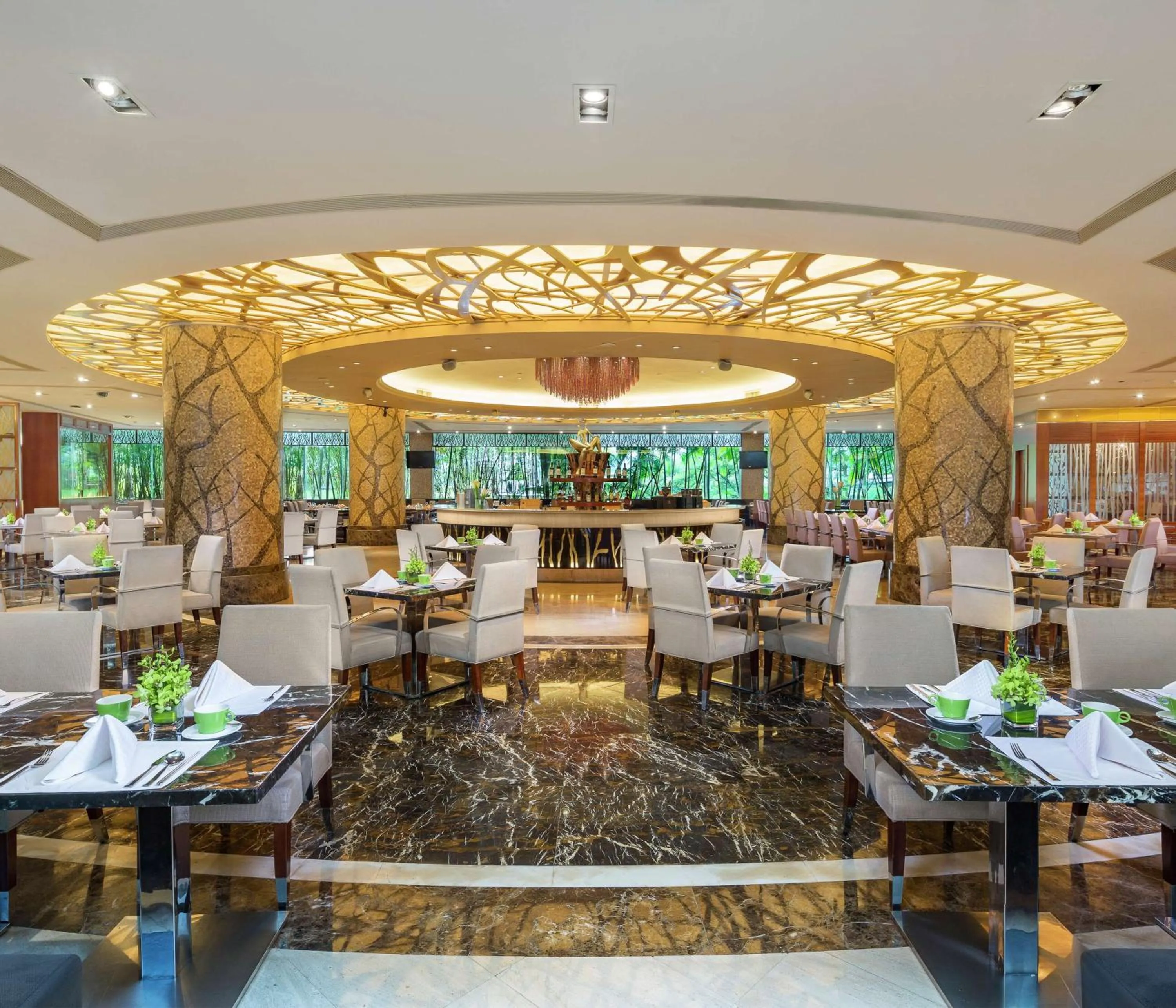 Restaurant/places to eat in Hilton Guangzhou Science City, Free Shuttle Bus during Canton Fair