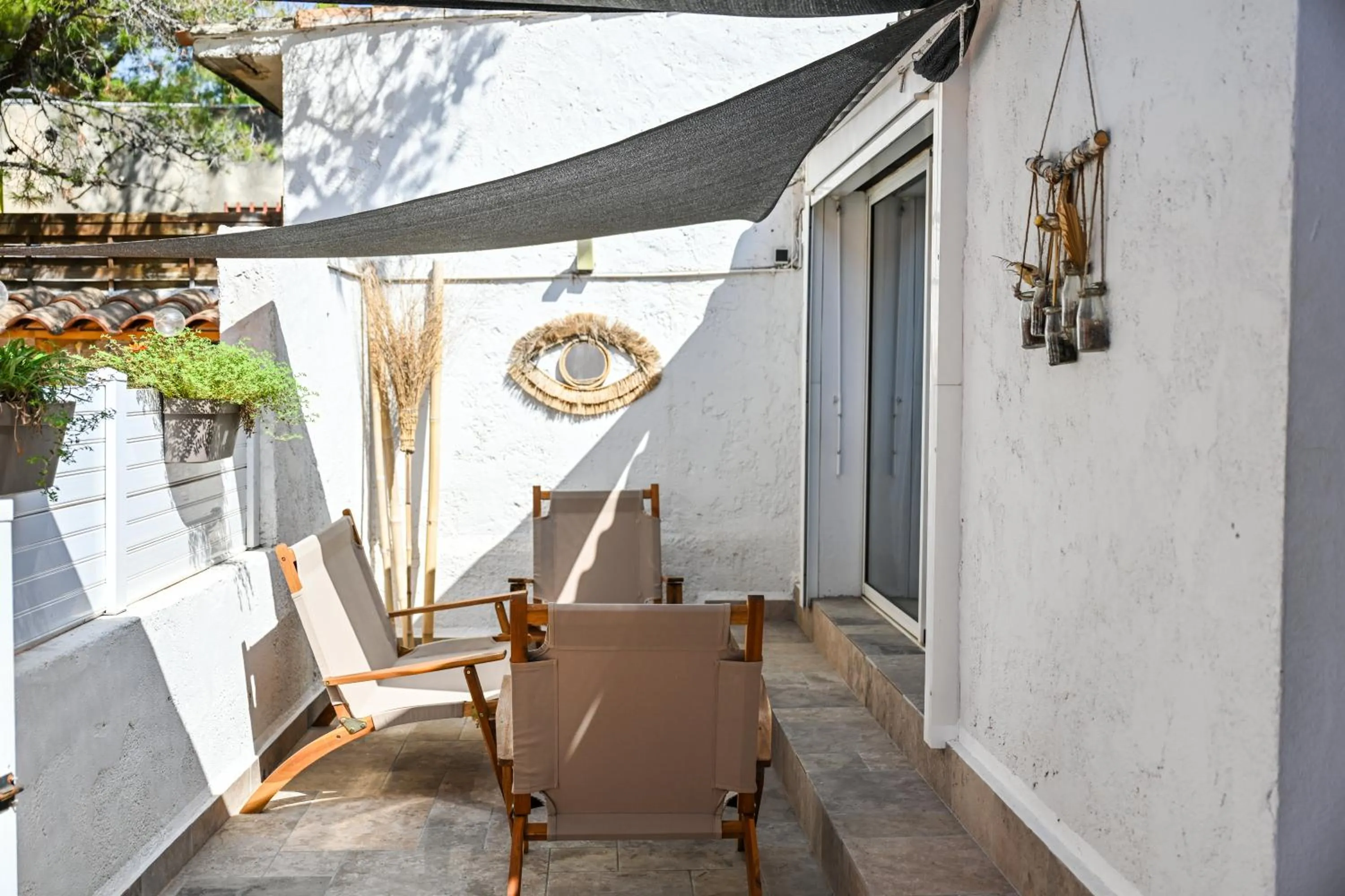 Patio in Hotel La Tuiliere