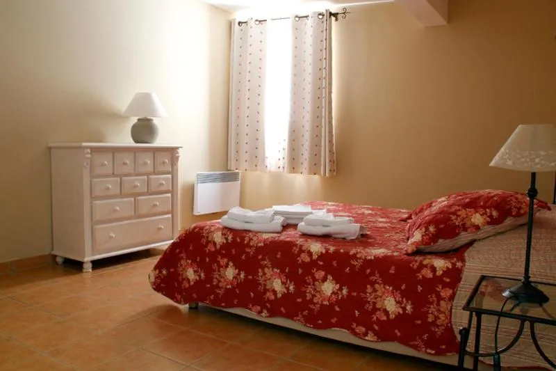 Photo of the whole room, Bed in Le Relais Du Grand Logis