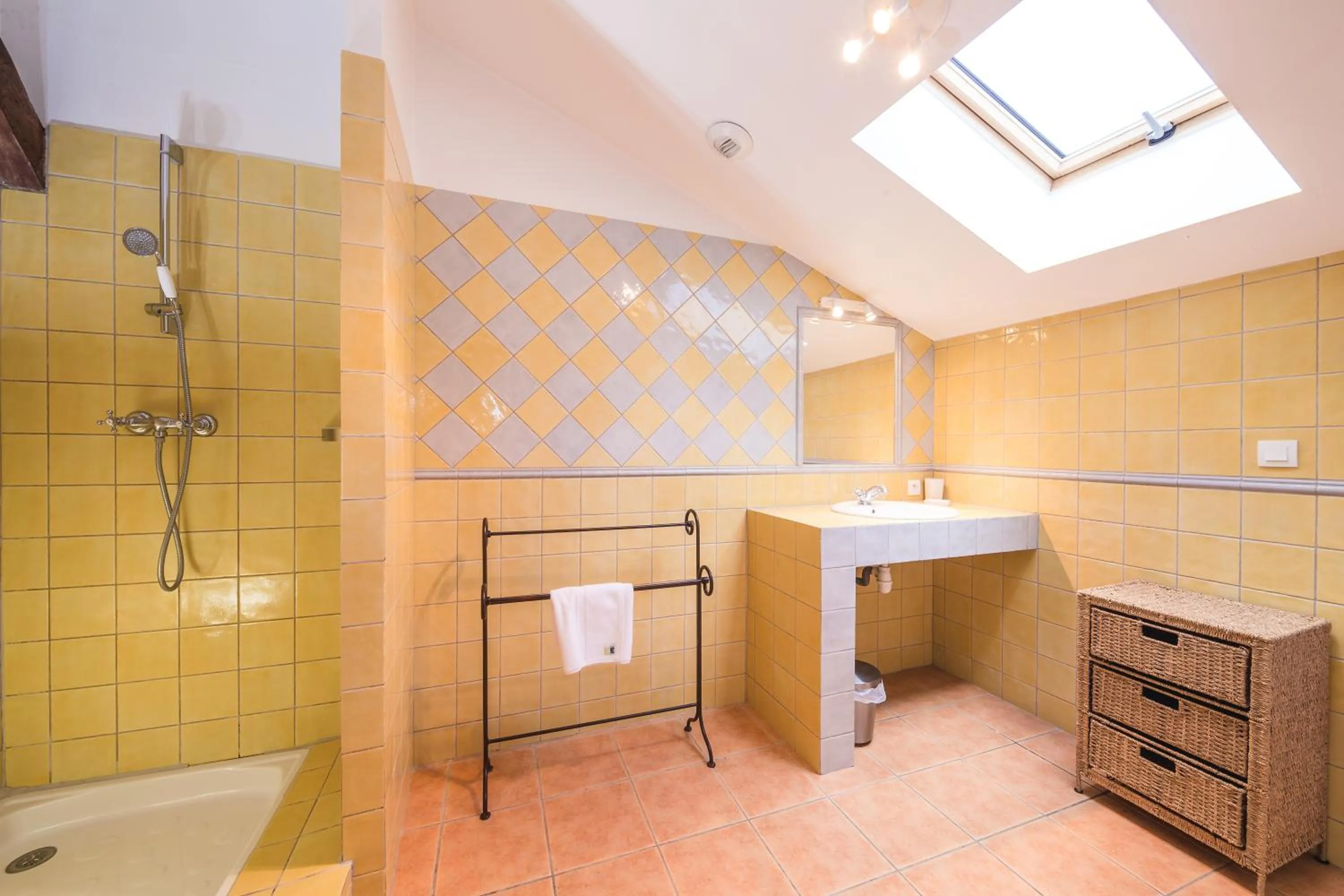 Bathroom in Le Relais Du Grand Logis