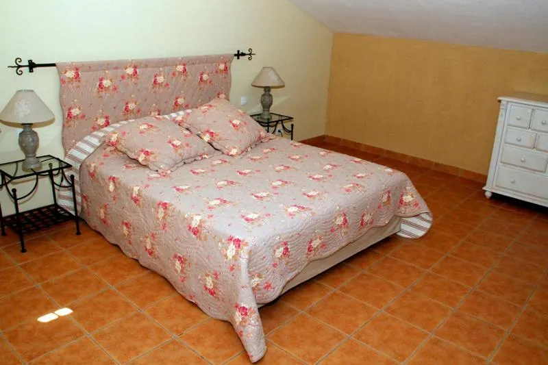 Photo of the whole room, Bed in Le Relais Du Grand Logis