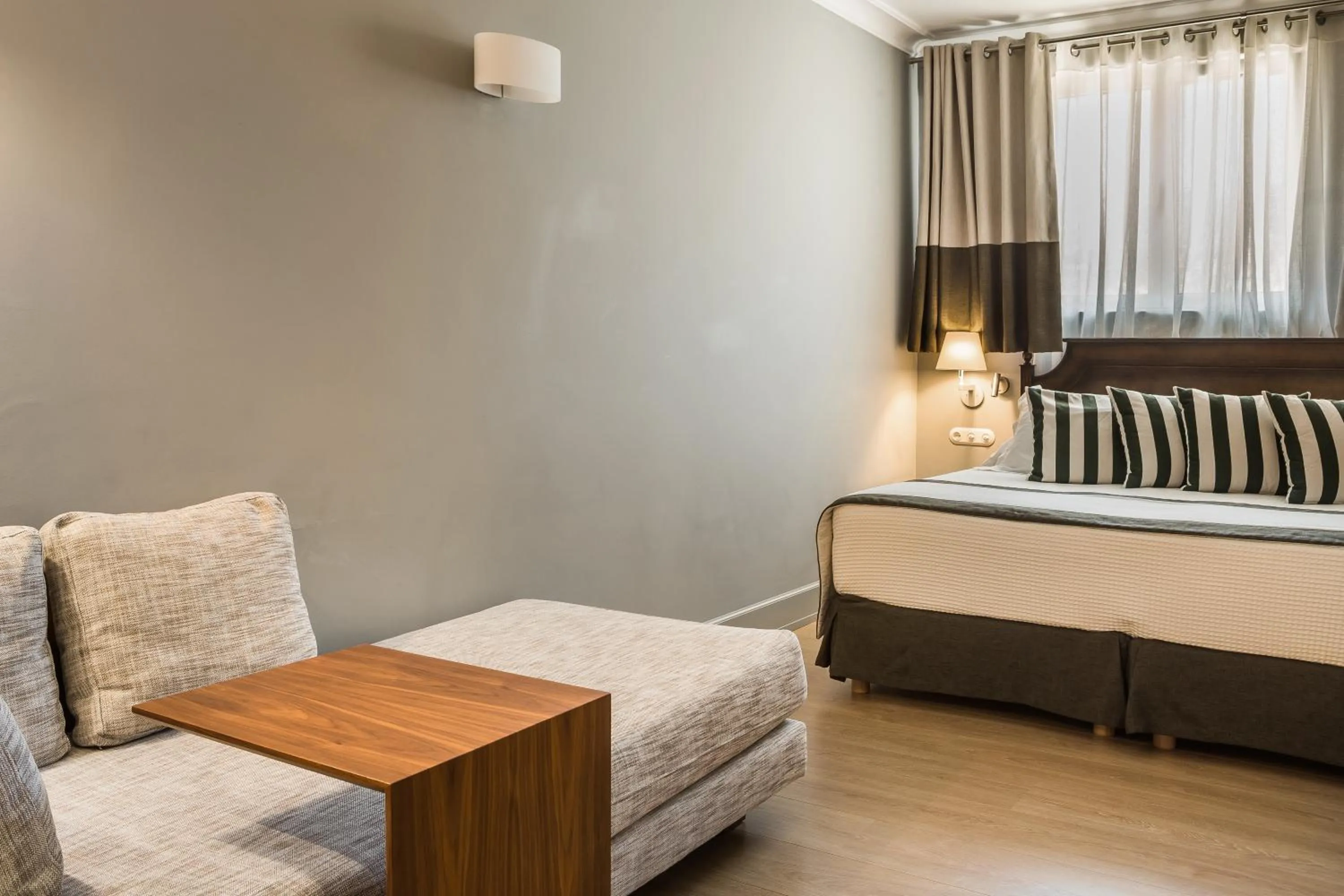 Bedroom, Bed in Aenos Hotel