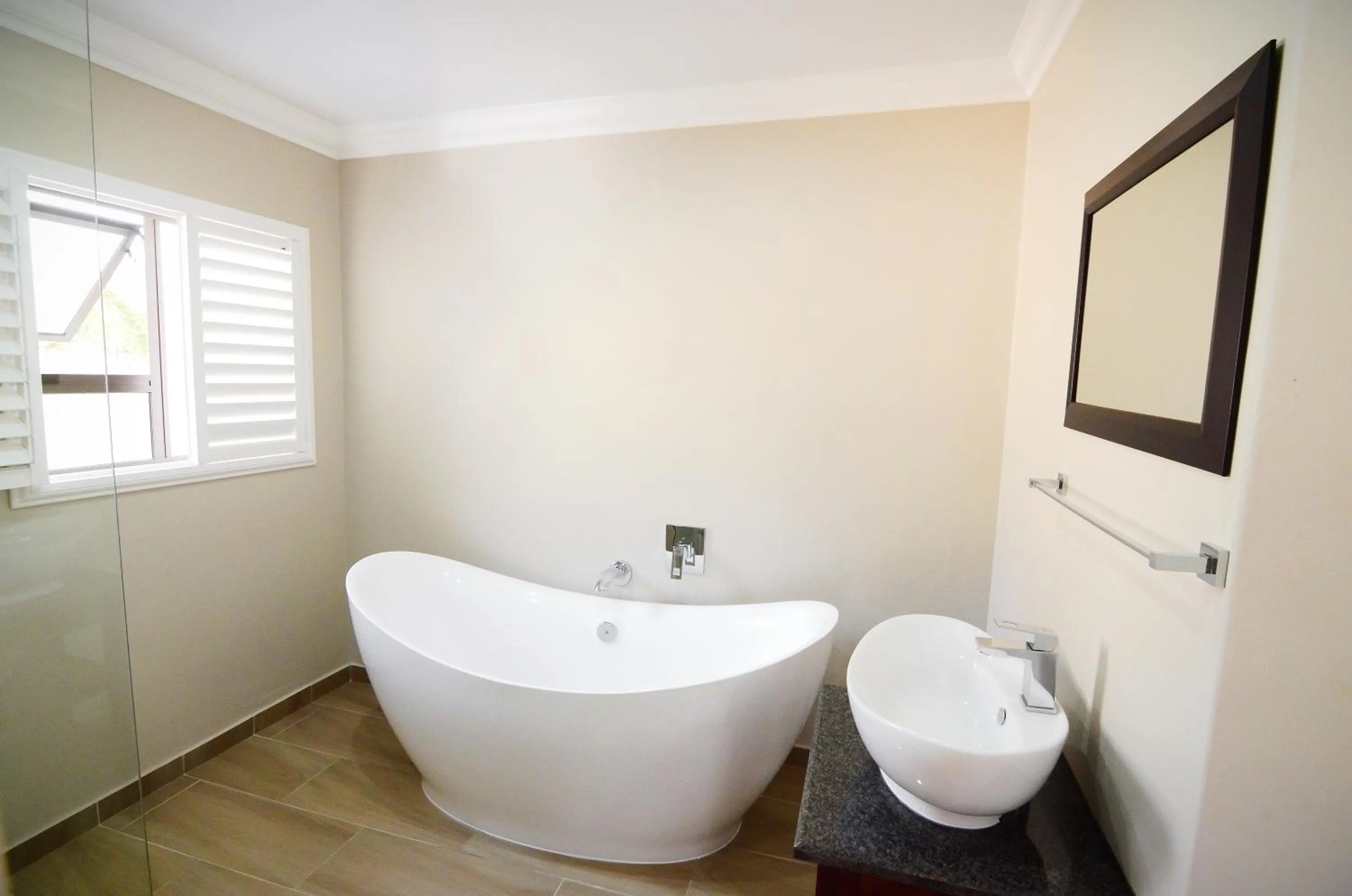 Shower in Abella Bed and Breakfast