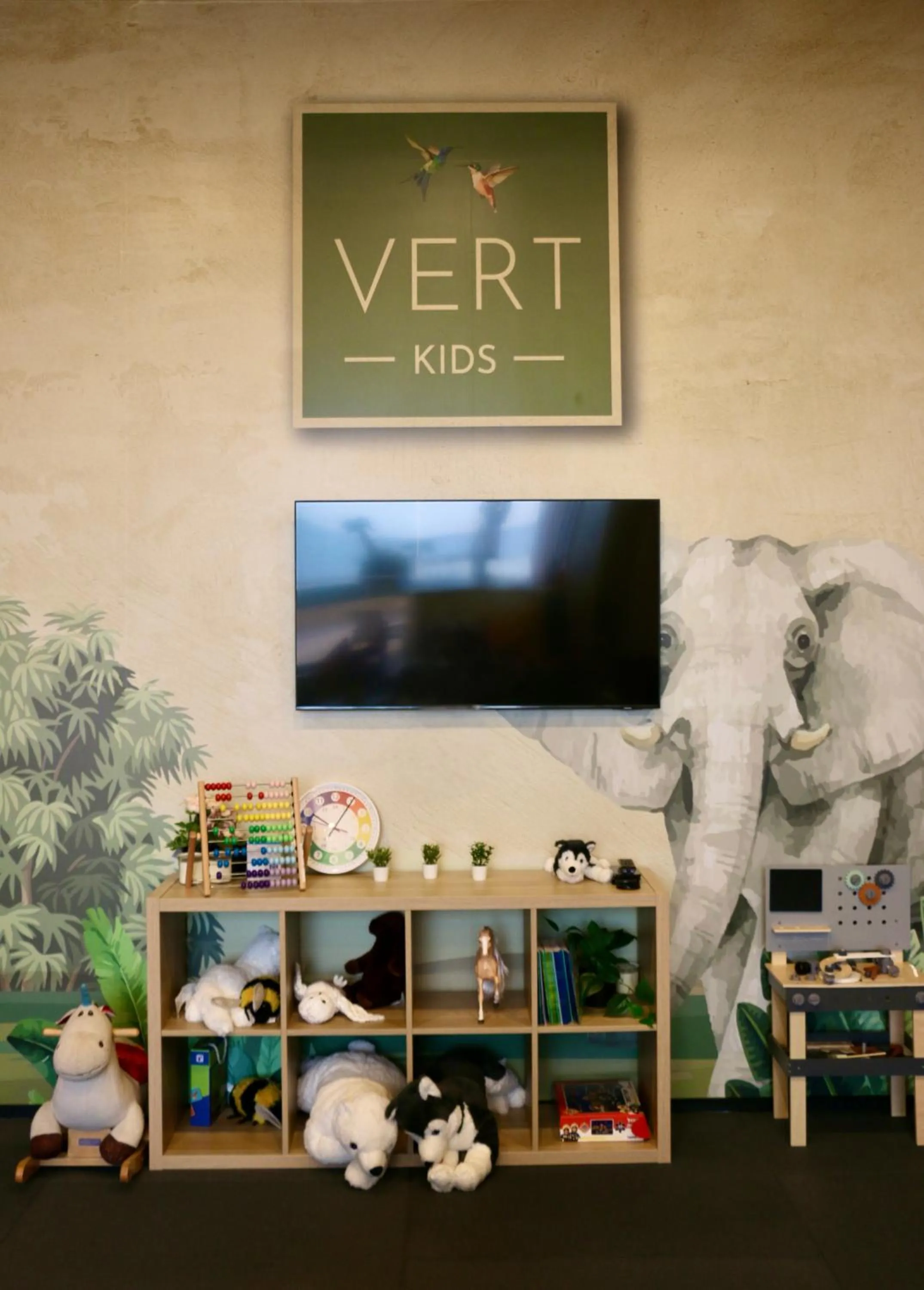 Kids's club in Vert Dead Sea by AFI Hotels