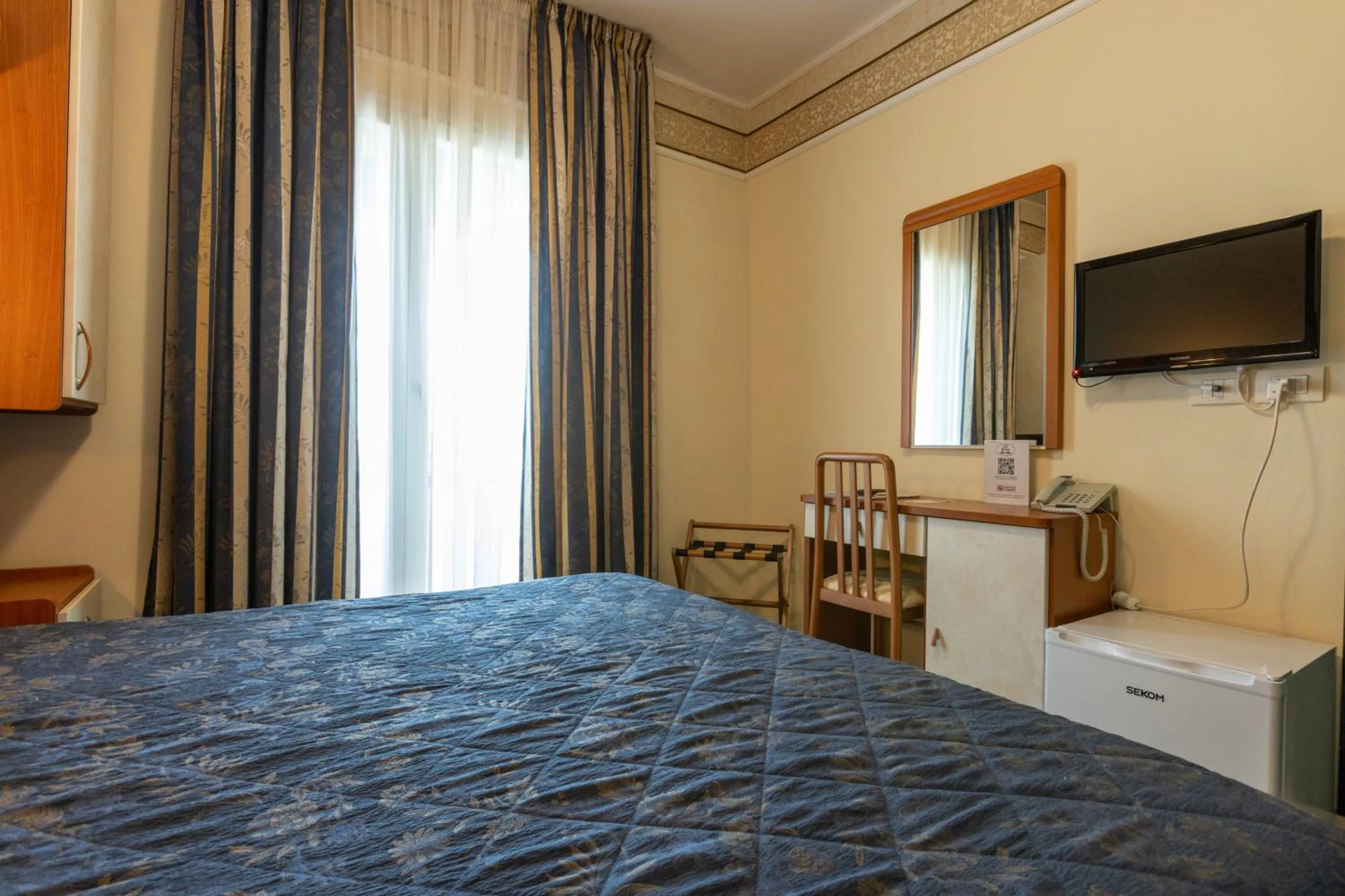 Bed in Hotel River fronte mare con piscina