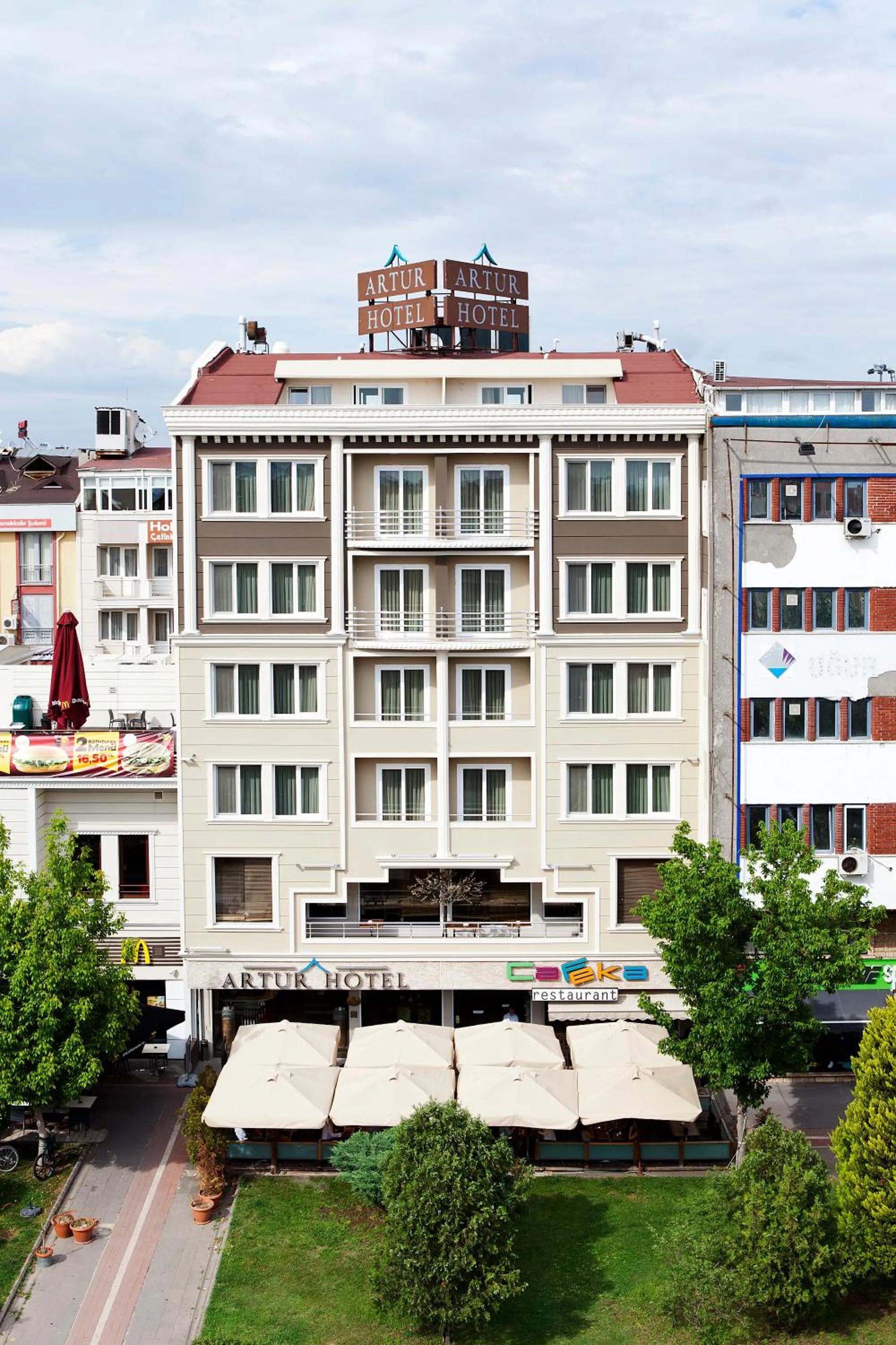 Property building in Artur Hotel