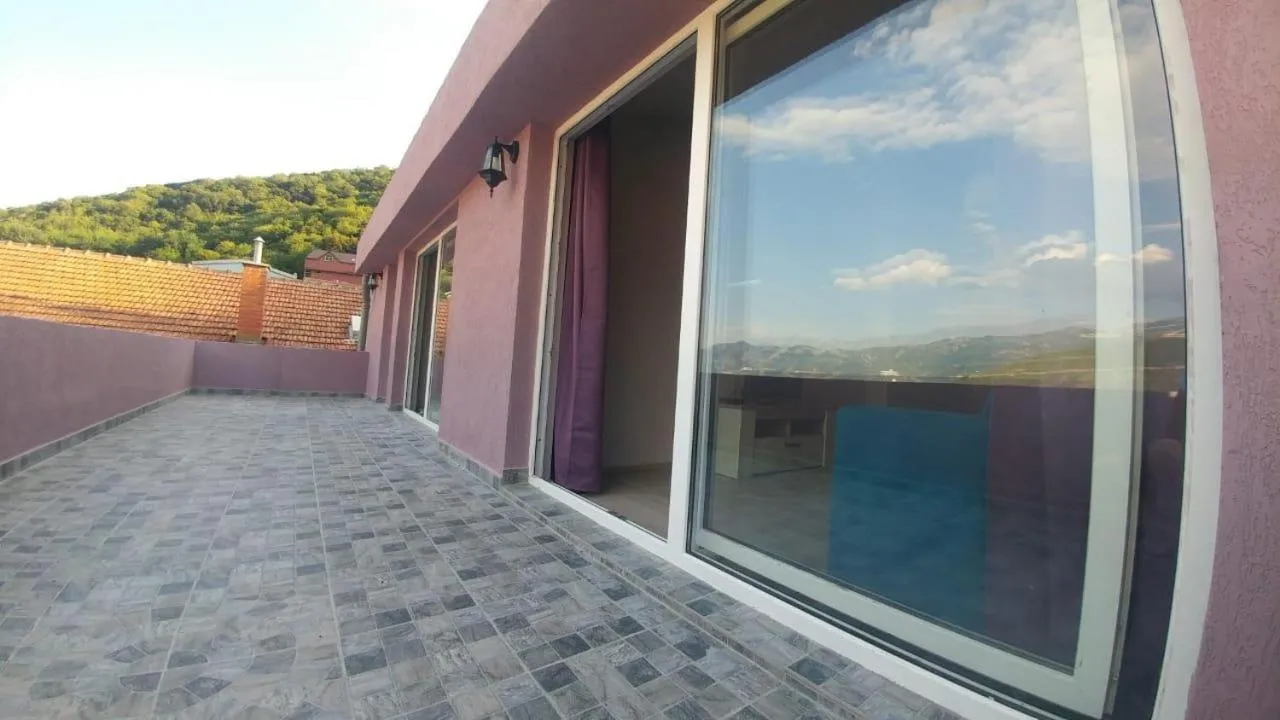 Property building in Apartman Bećir
