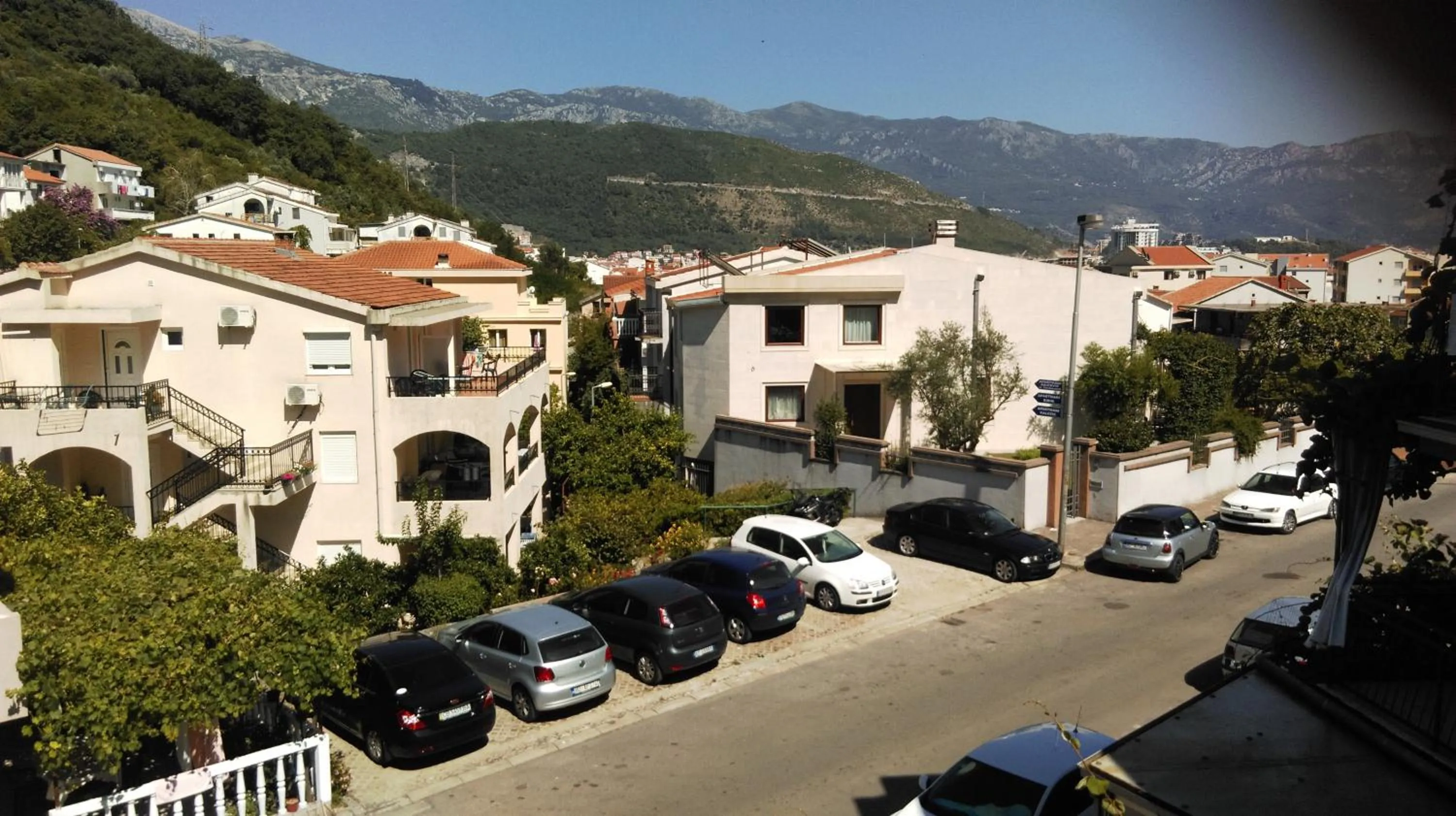 Property building in Apartman Bećir