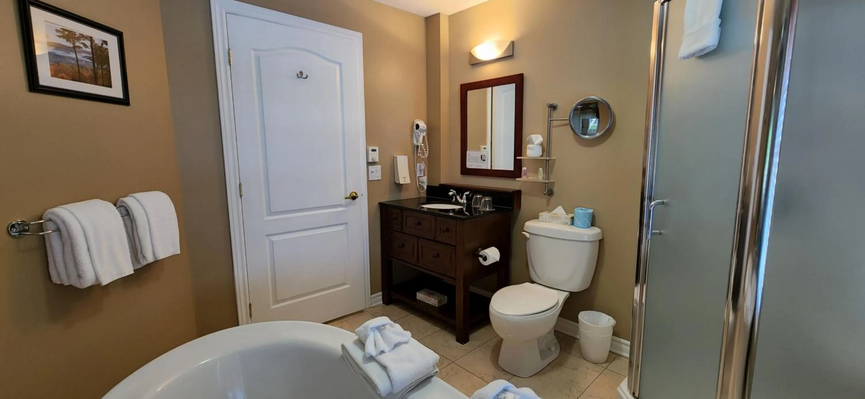 Bathroom in Hotel St-Sauveur