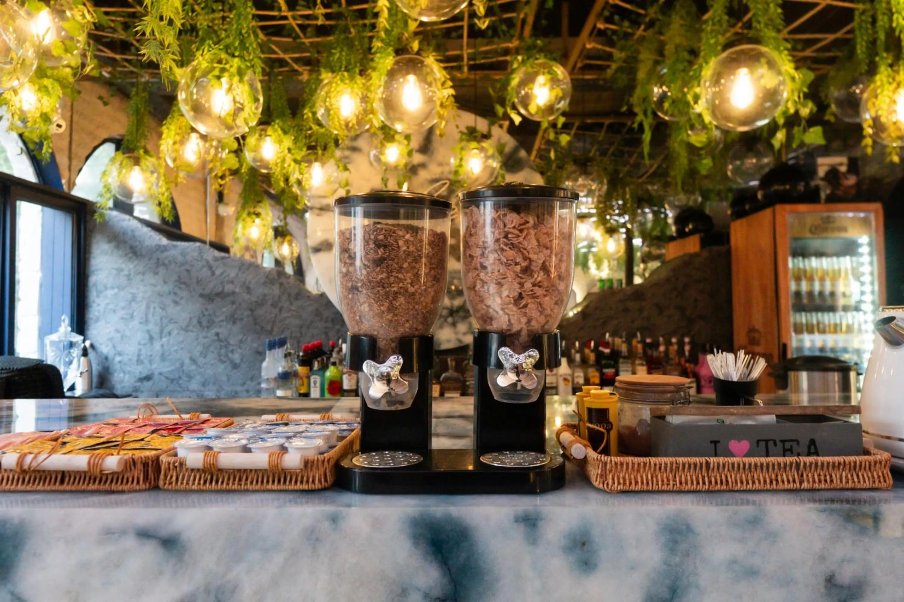 Buffet breakfast in Ipanema Beach Hostel