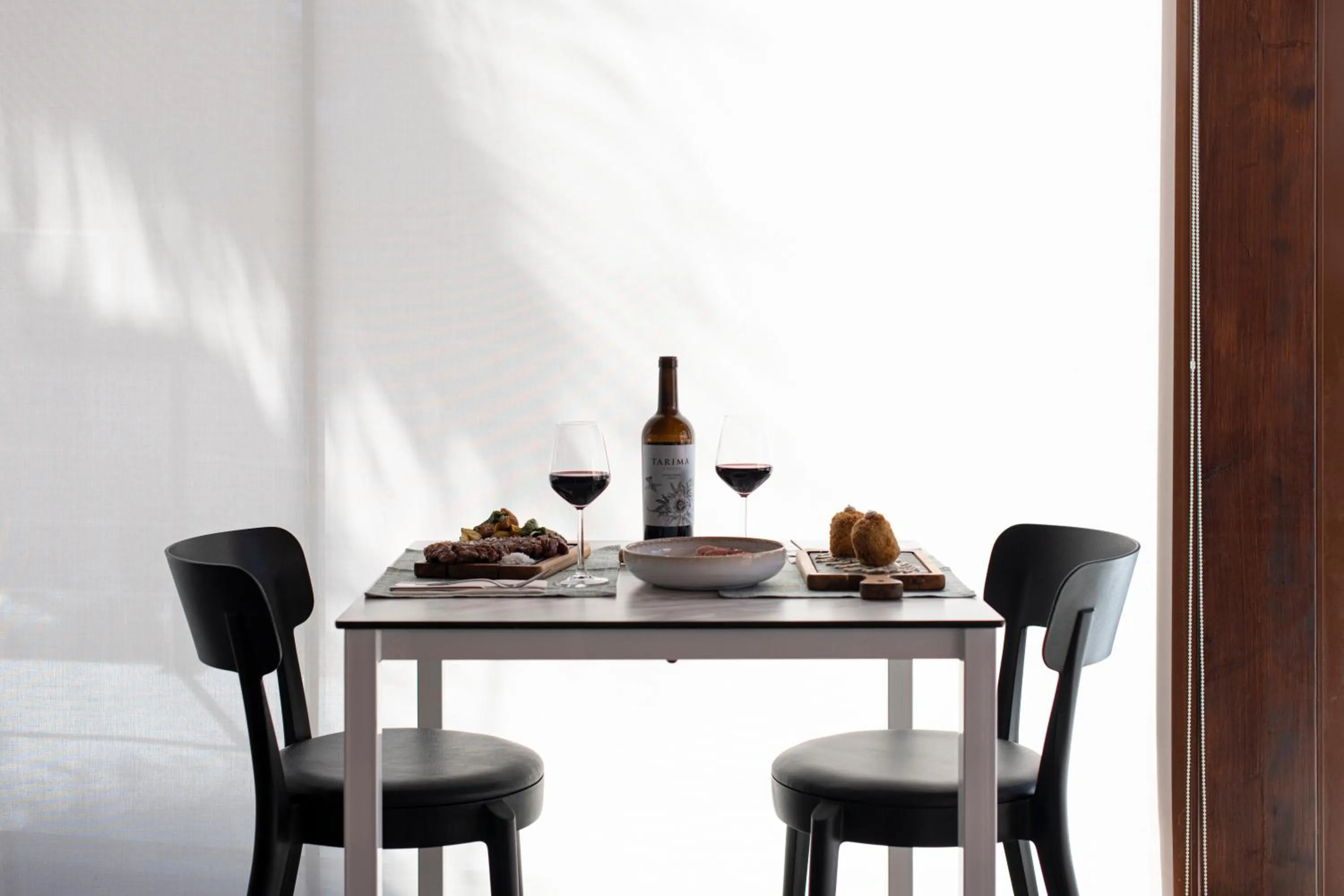 Restaurant/places to eat in Hotel Boutique Calas de Alicante