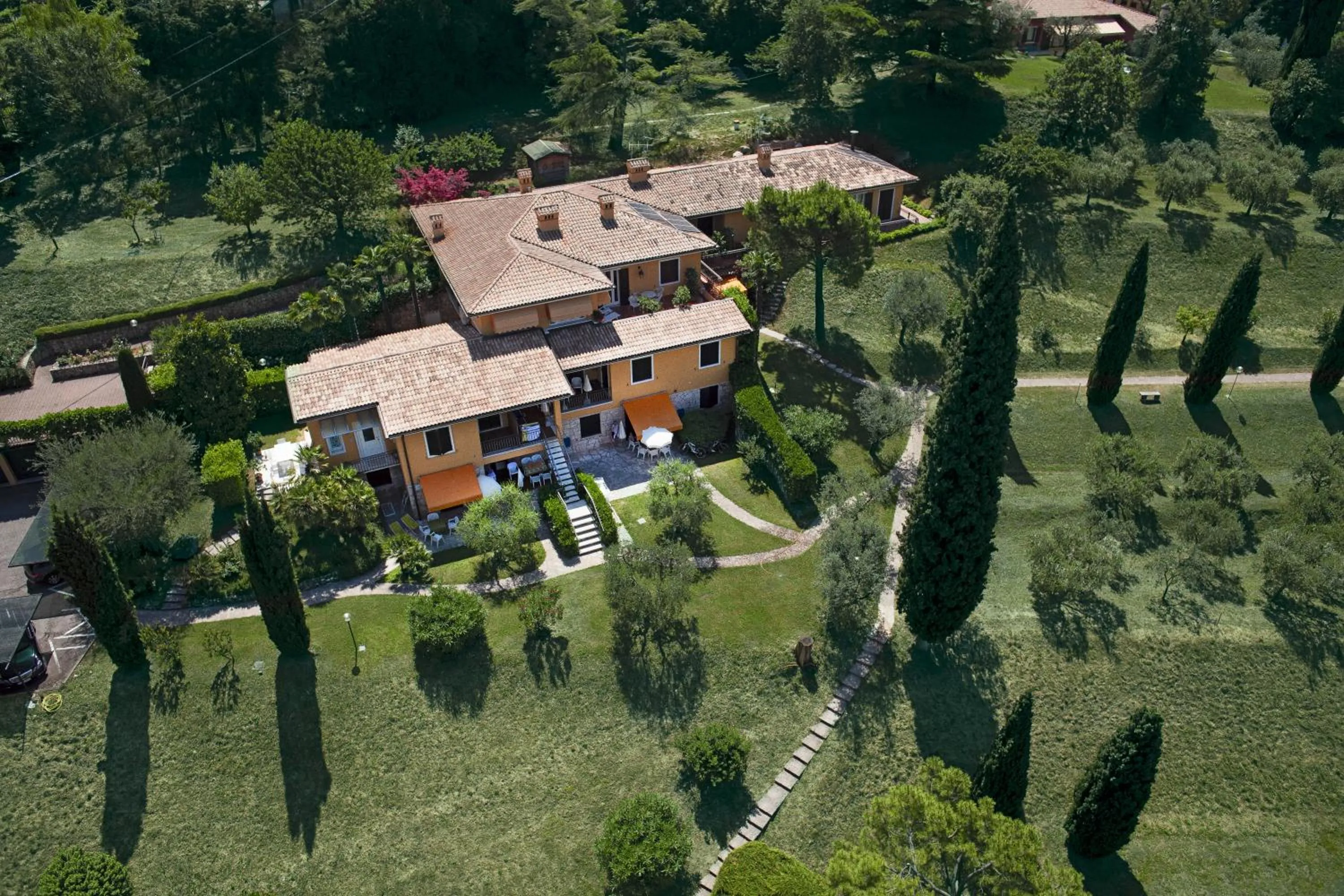 Facade/entrance in Residence Arca