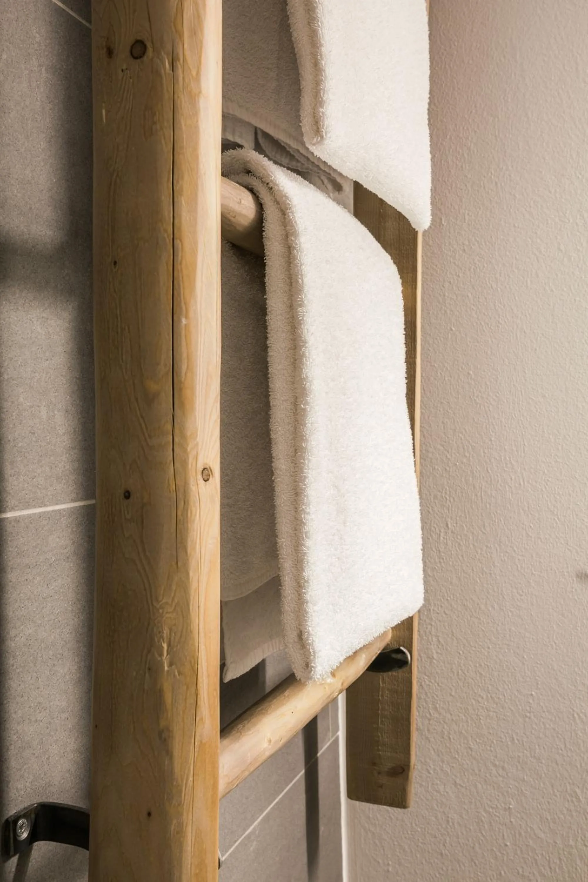 Decorative detail, Bed in Cocoon Hauptbahnhof