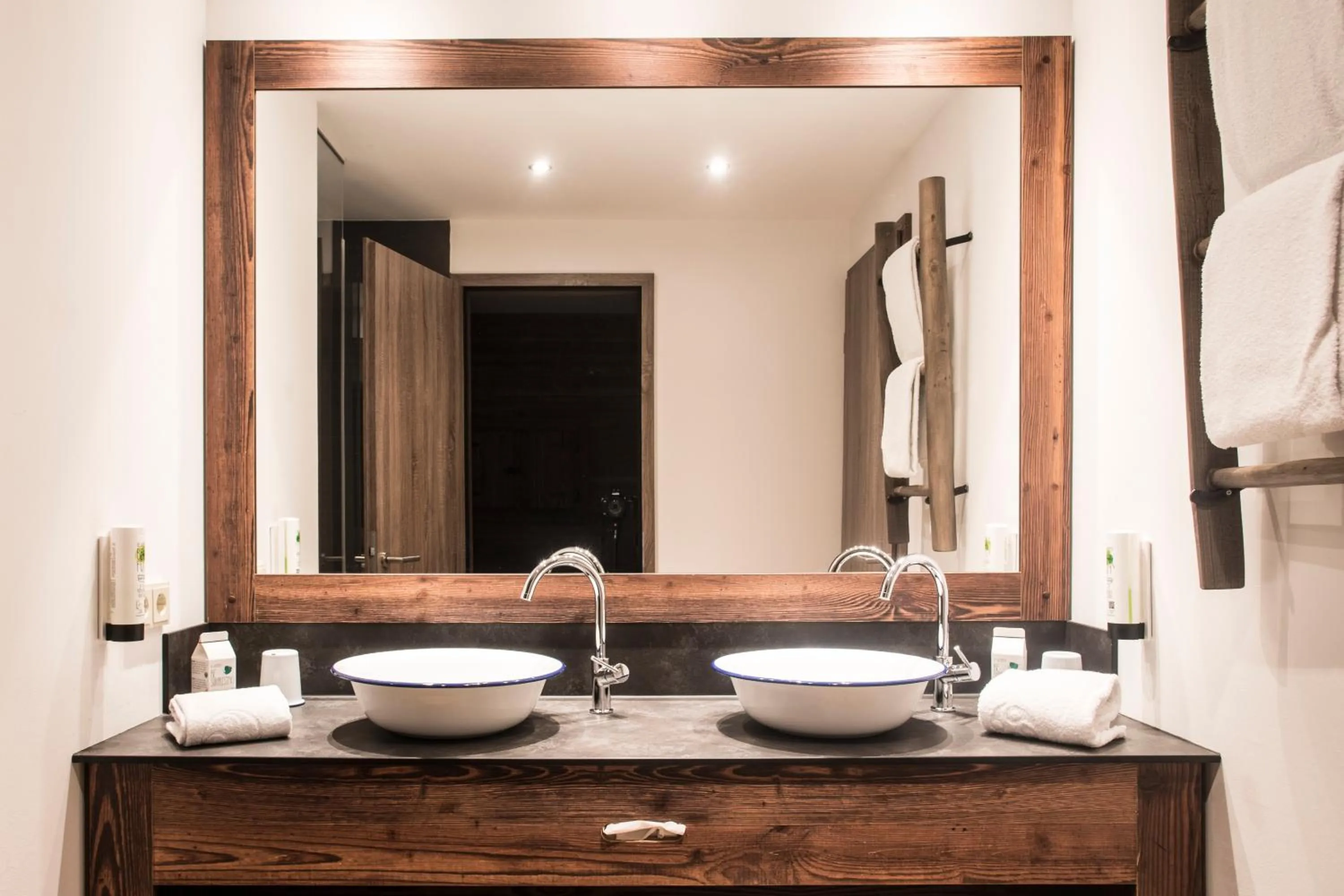 Bathroom in Cocoon Hauptbahnhof