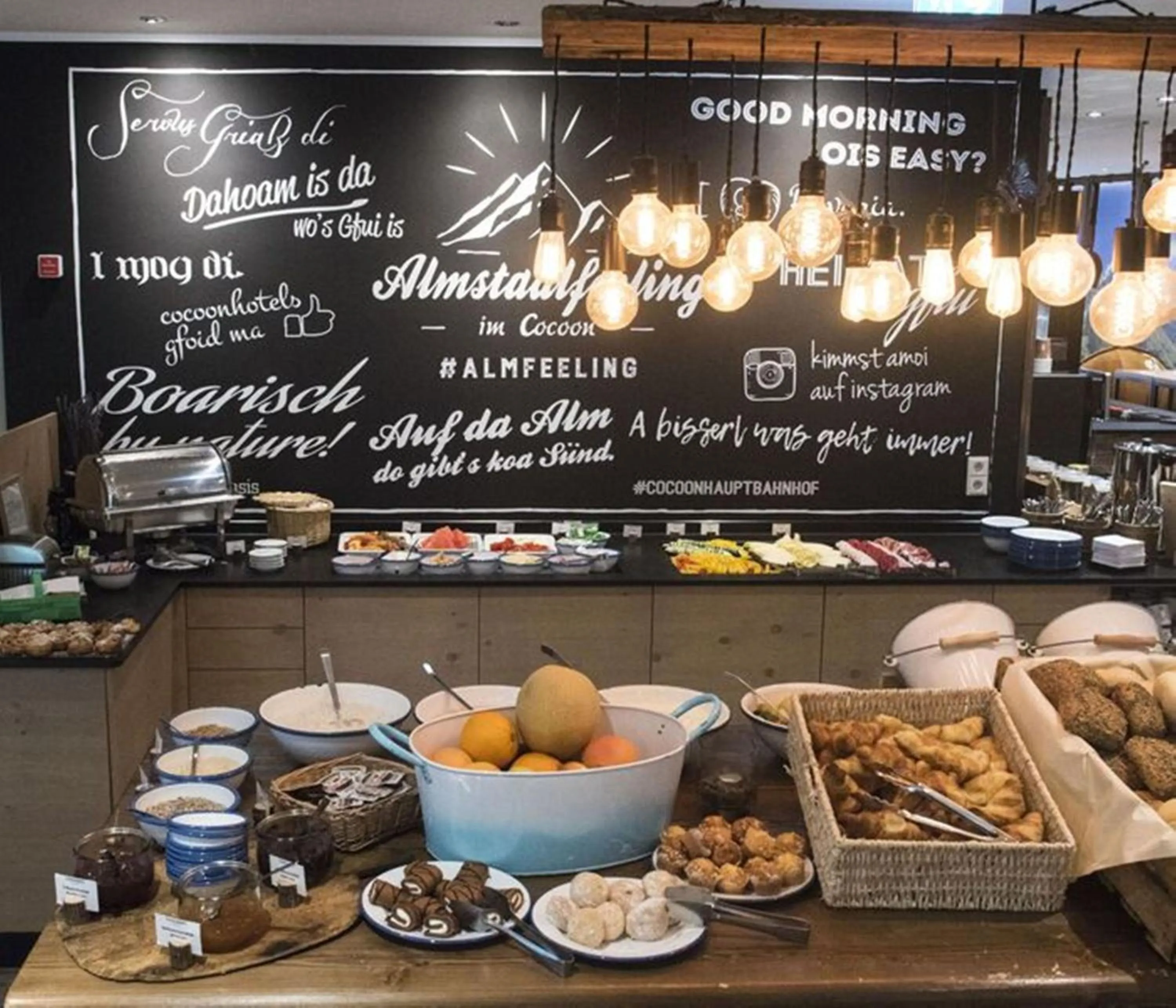 Buffet breakfast in Cocoon Hauptbahnhof