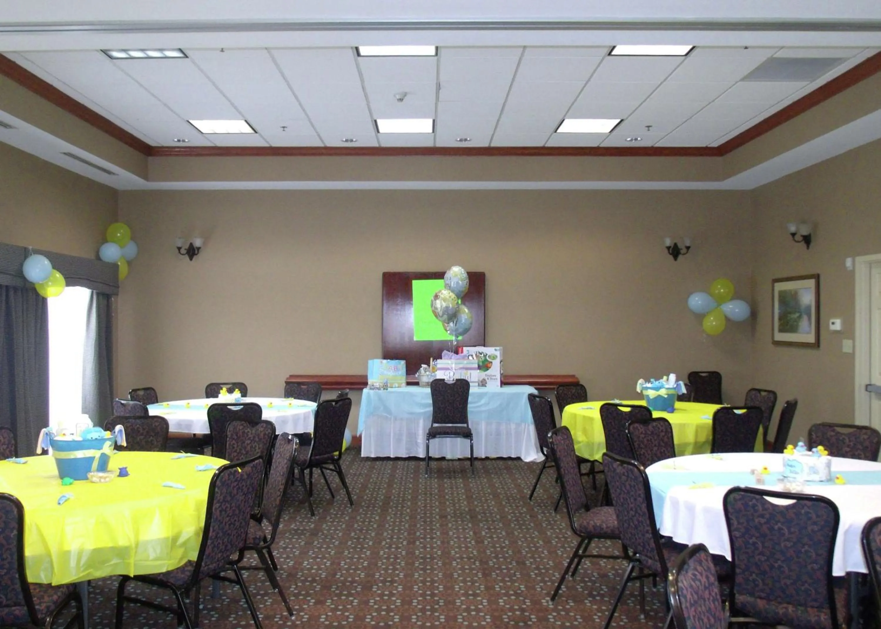 Meeting/conference room in Hampton Inn Lebanon