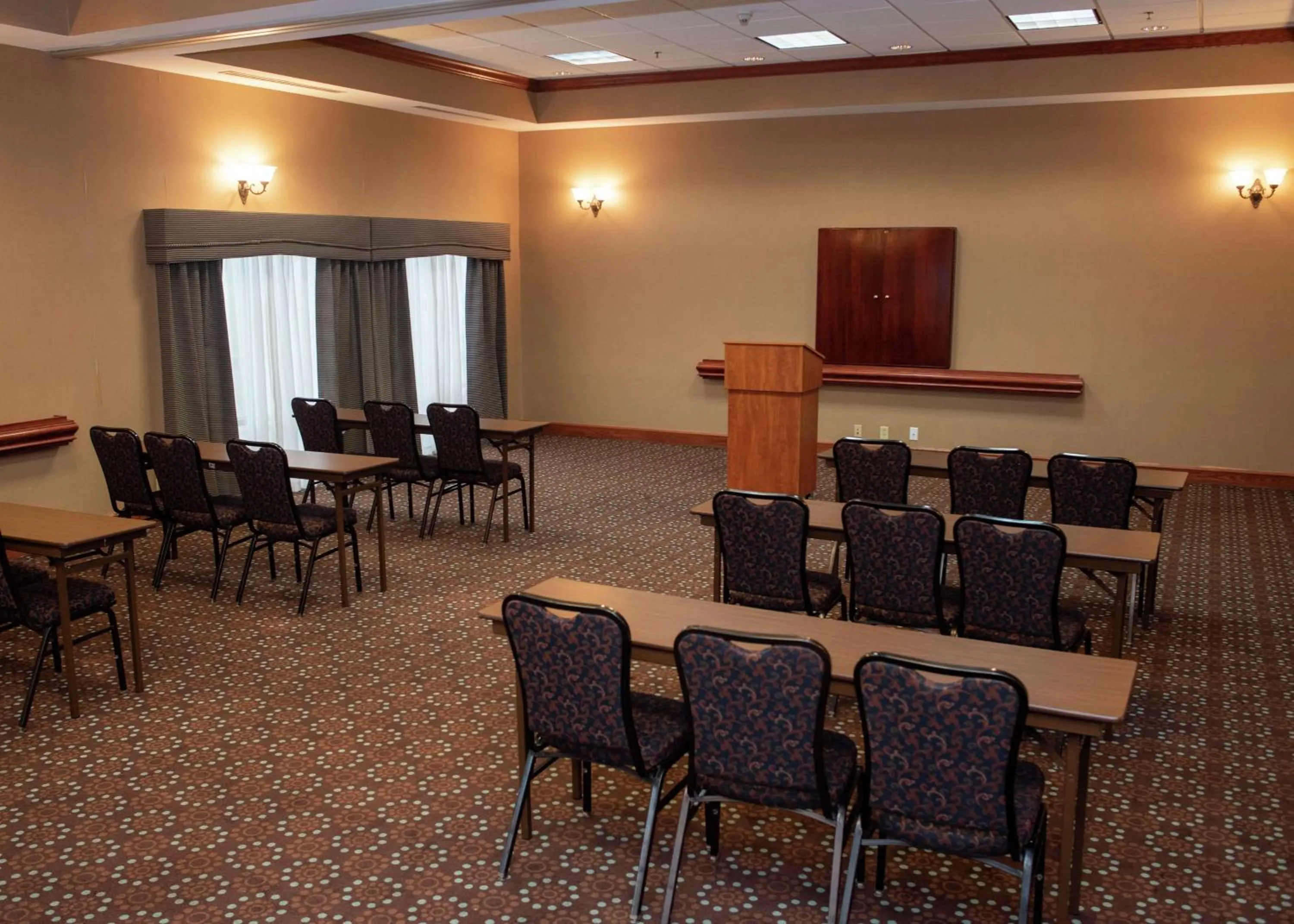Meeting/conference room in Hampton Inn Lebanon