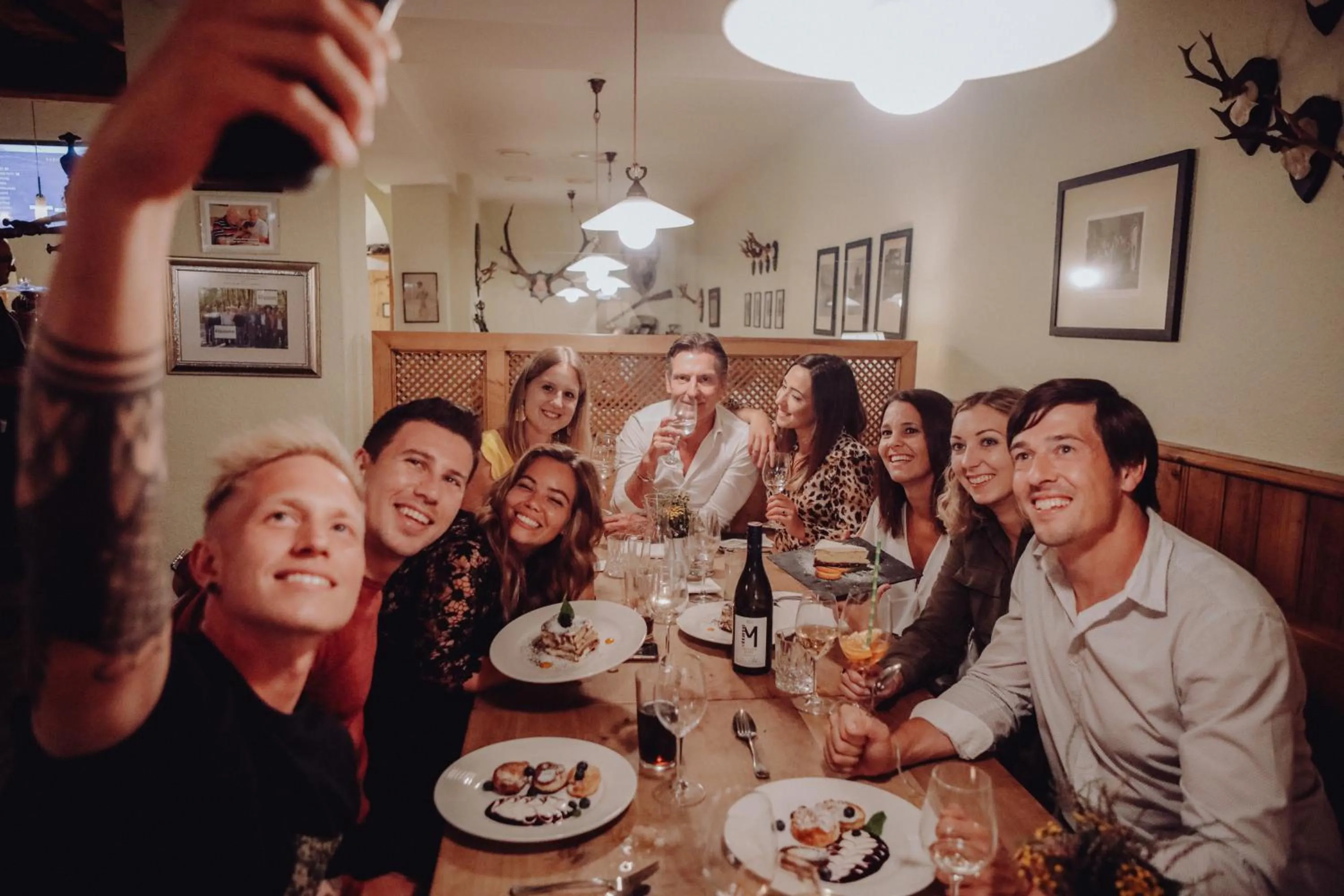 Restaurant/places to eat in Hotel & Restaurant Stern