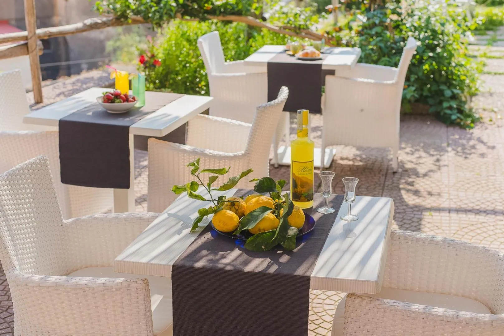 Patio in Aquarius Maiori B&B