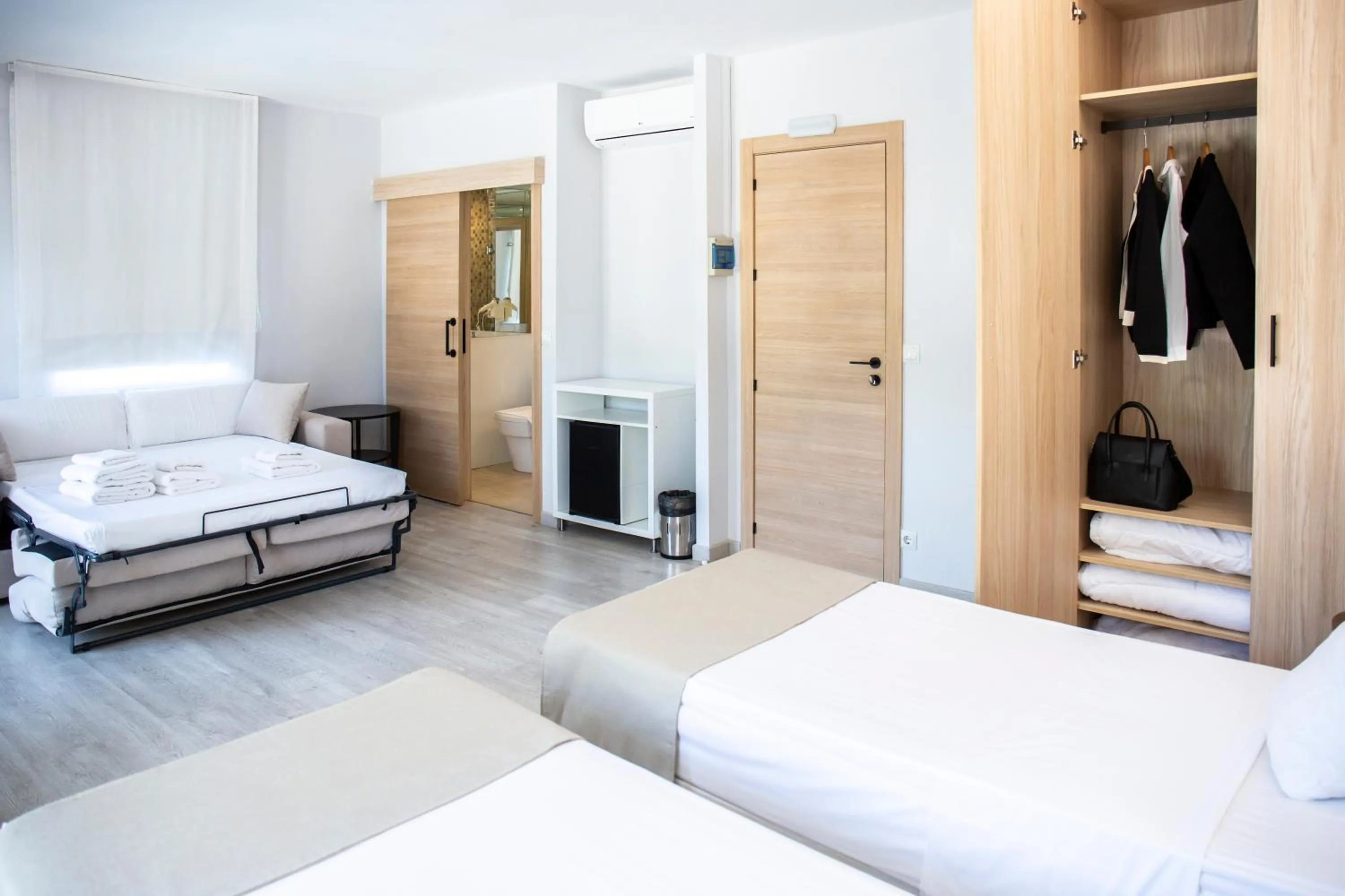 Bedroom, Bed in Hotel Casa Dalia