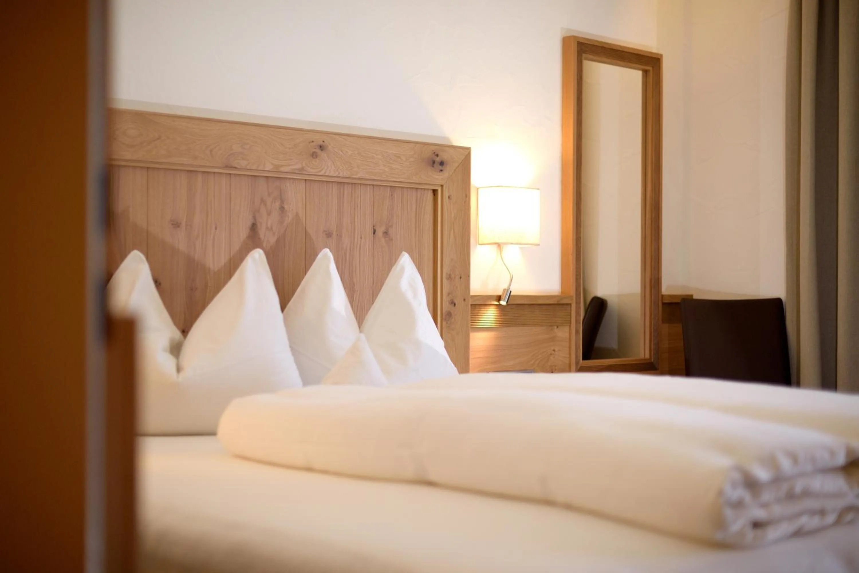 Bedroom, Bed in Aparthotel Garni Monte