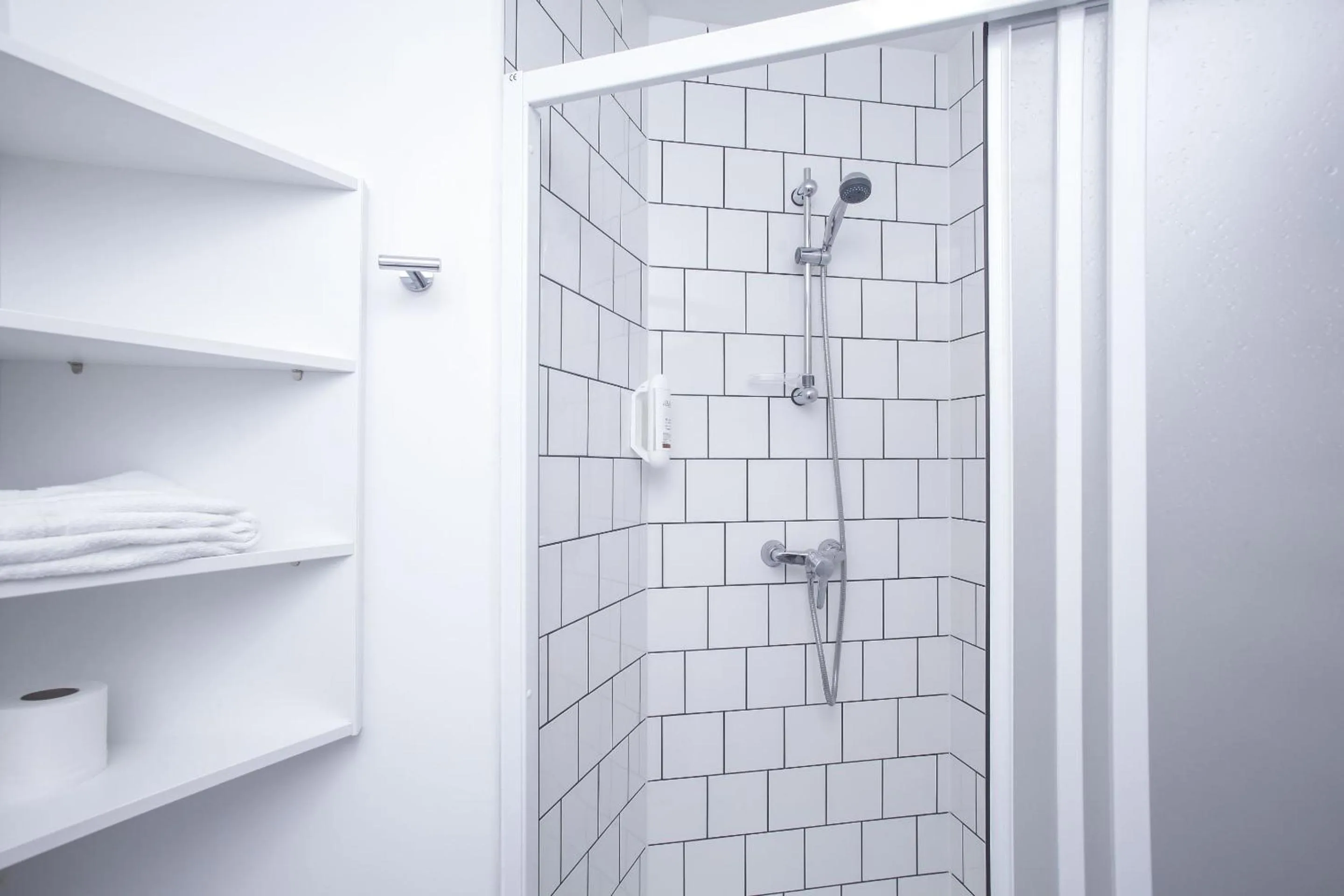 Bathroom in Appart Hotel Odalys City Paris Levallois