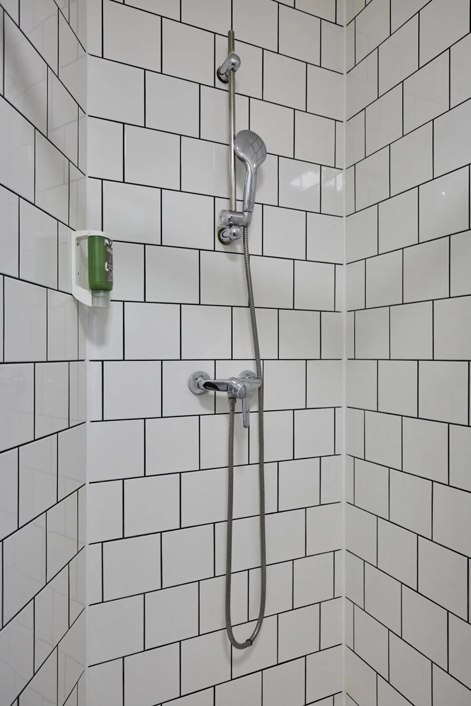 Bathroom in Appart Hotel Odalys City Paris Levallois